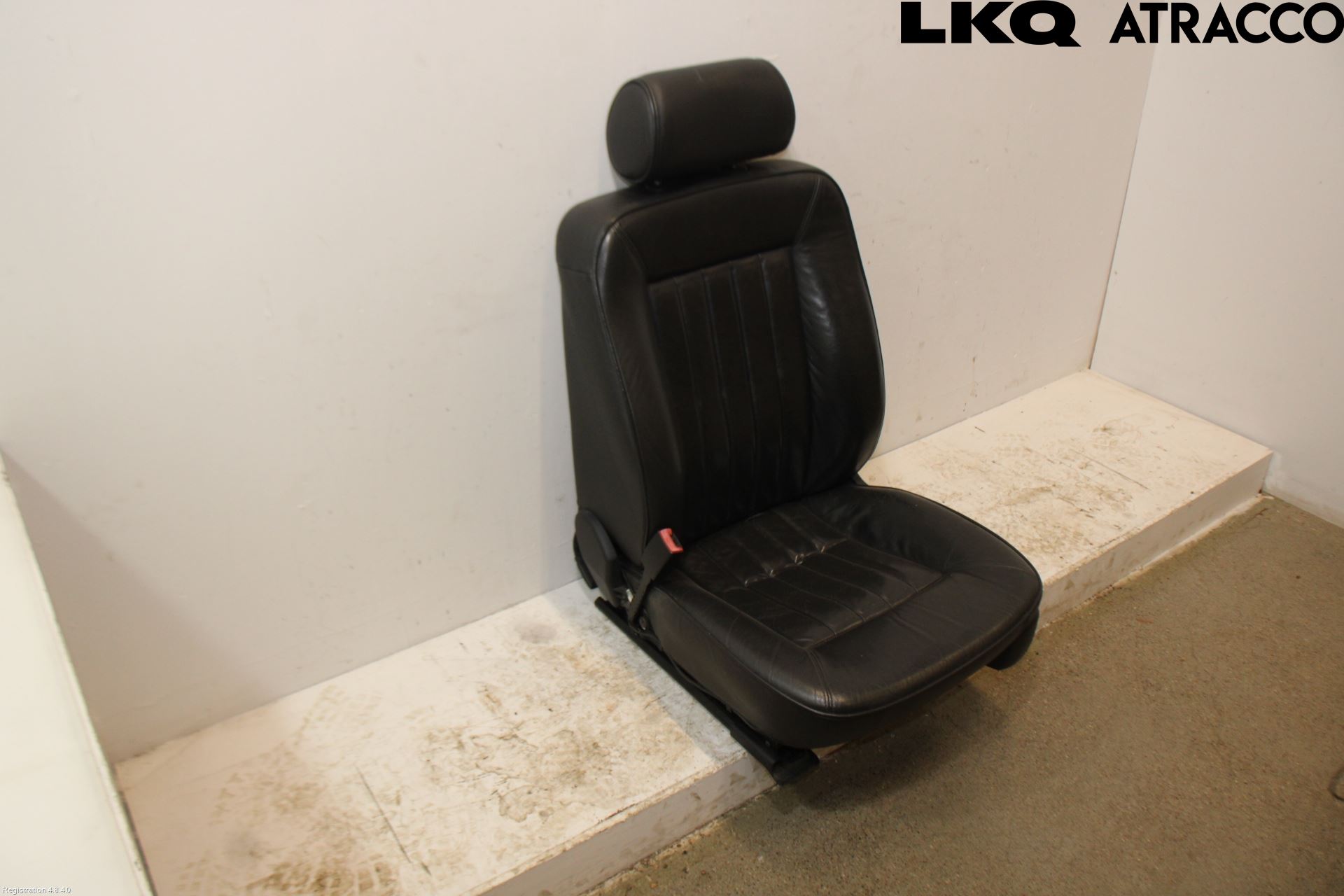 Audi A8/S8 4D 94-02 Inredning Stol Fram Vä