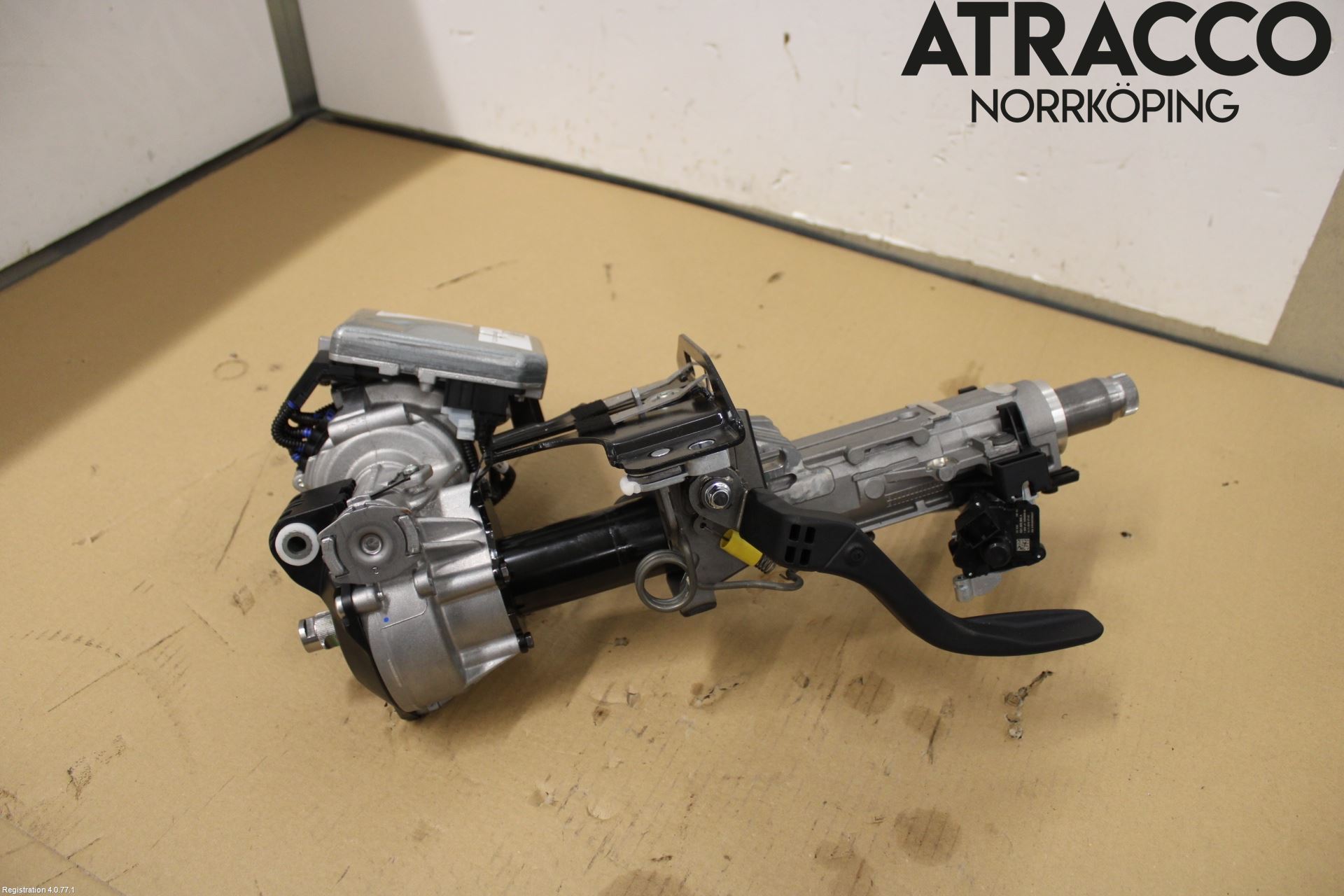 Seat IBIZA V 17-20 Rattaxelagg Med Inb Servo