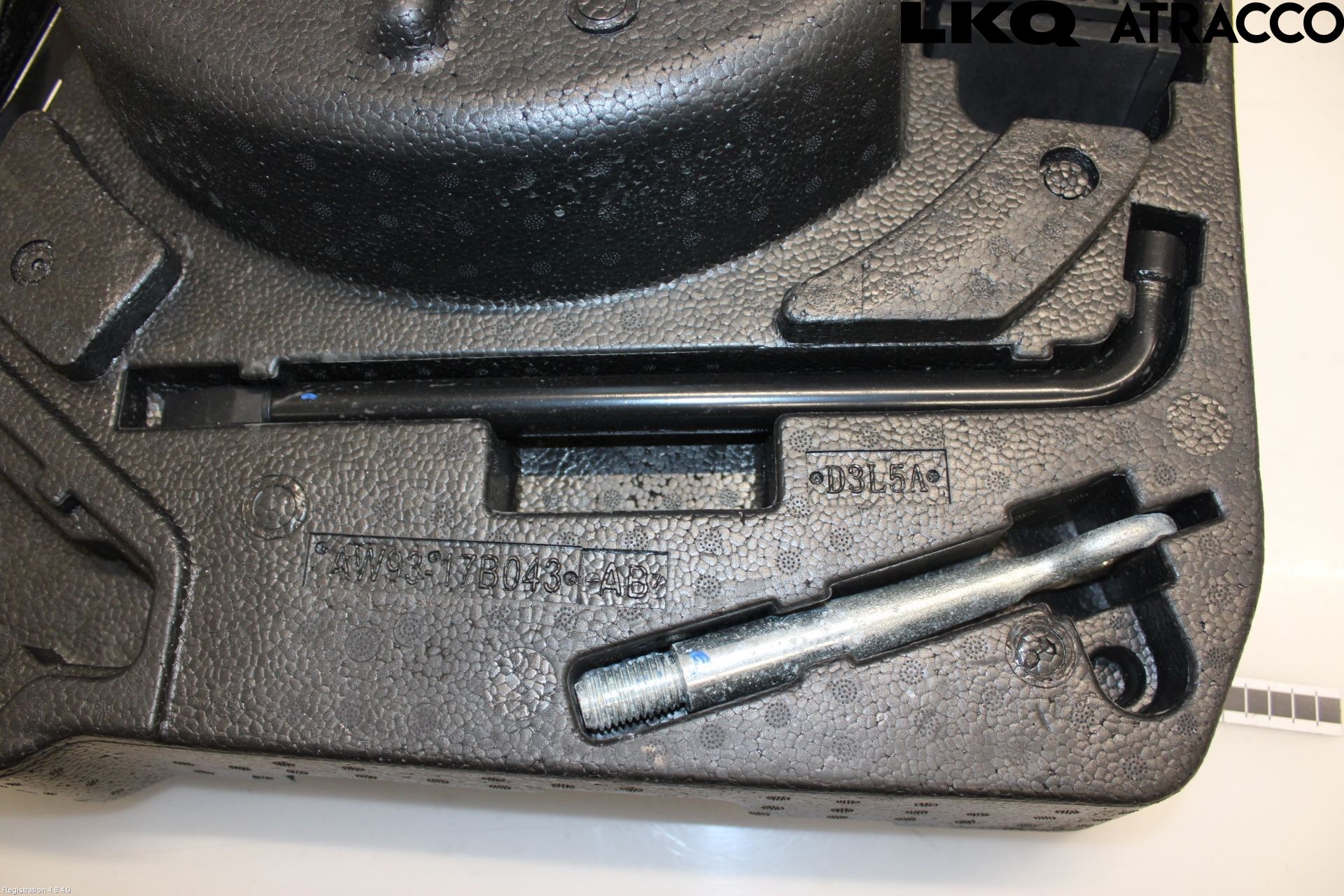 Jaguar XJ X351        10- Verktygsfack-Förvaring