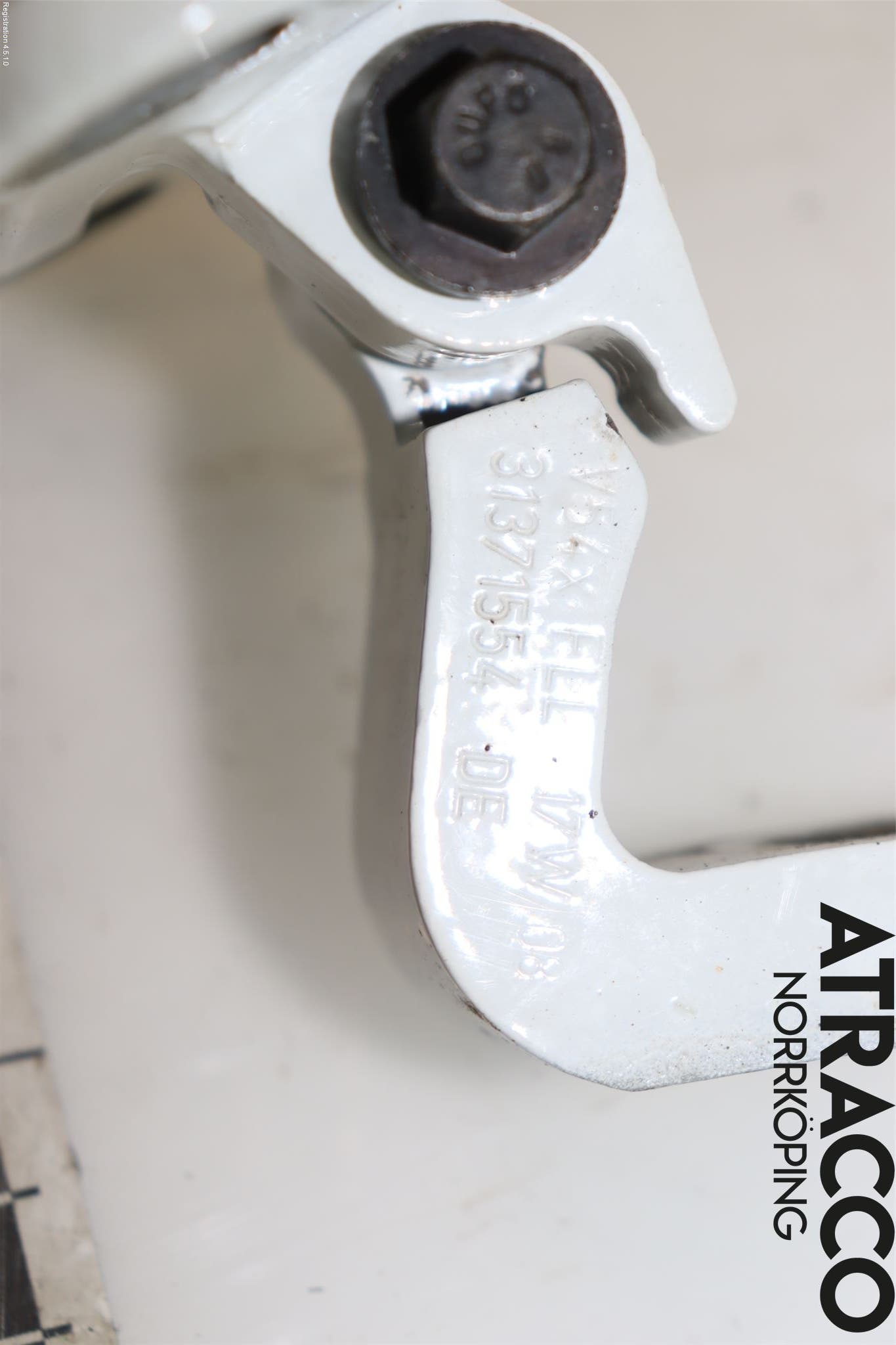 Volvo S90 17->> Dörrgångjärn