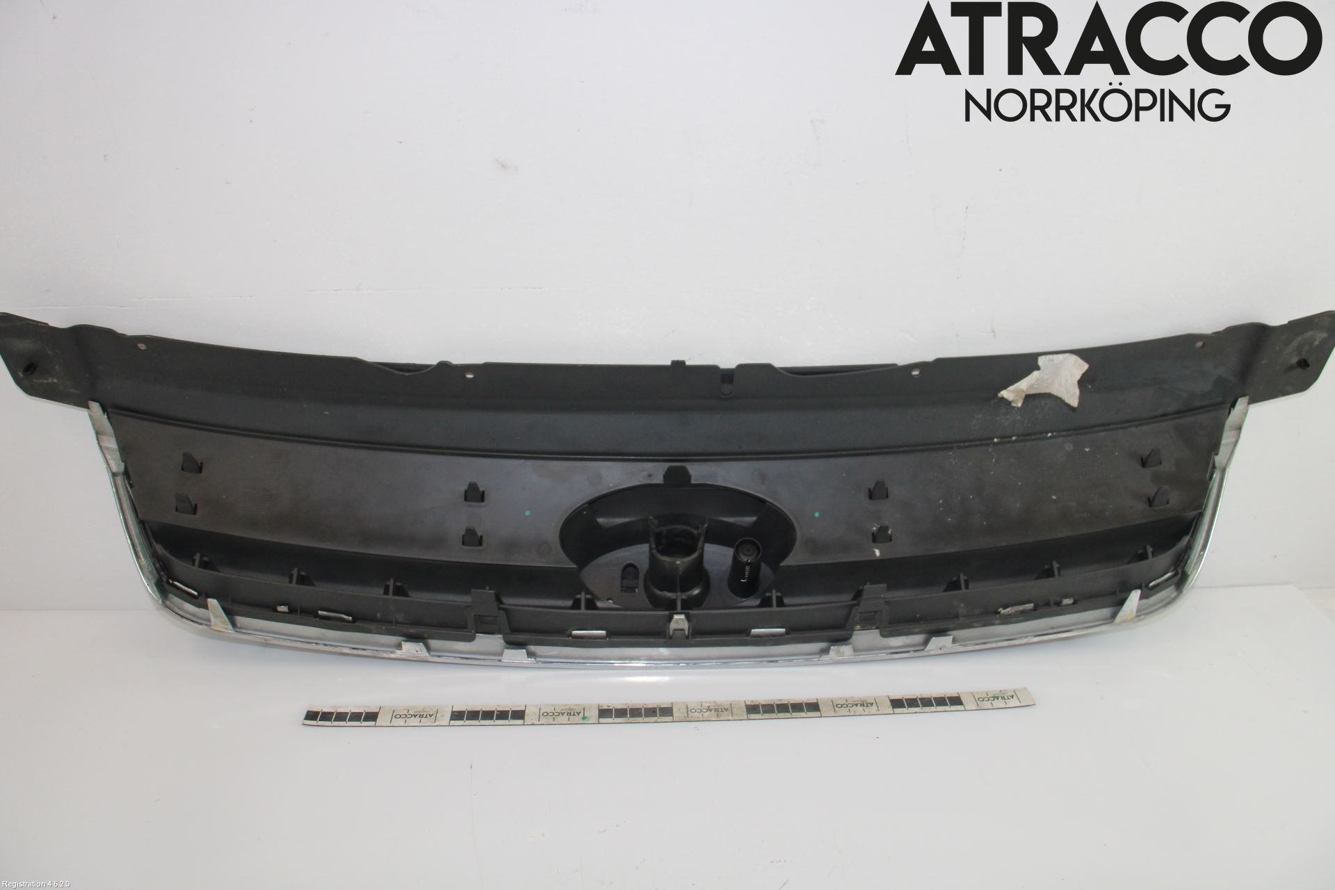 Ford KUGA 08-12 Grill Komp