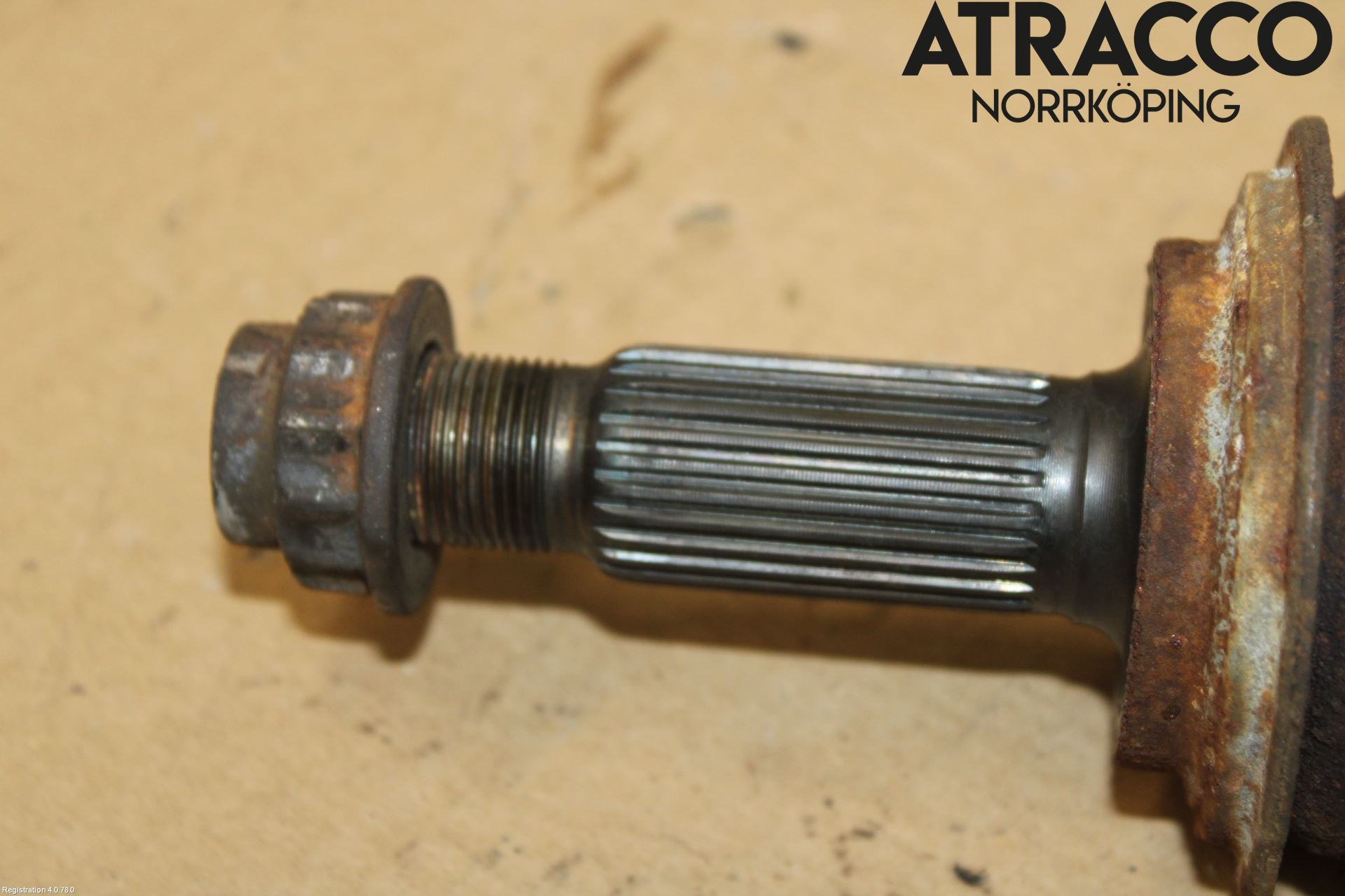 Toyota YARIS XP90 06-11 Drivaxel Fram Vänster