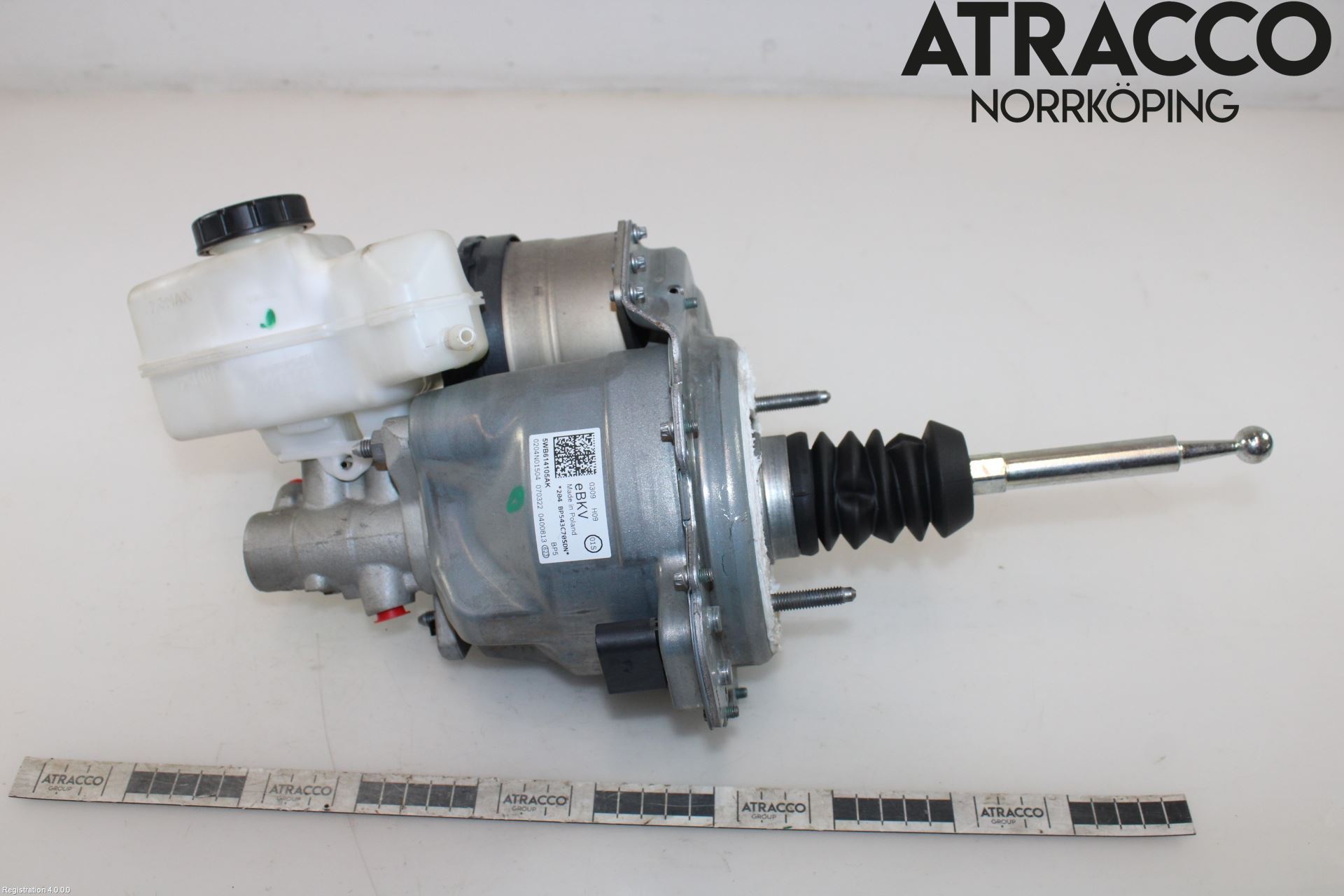 Volkswagen VW GOLF / E-GOLF VIII 20- Bromsservo