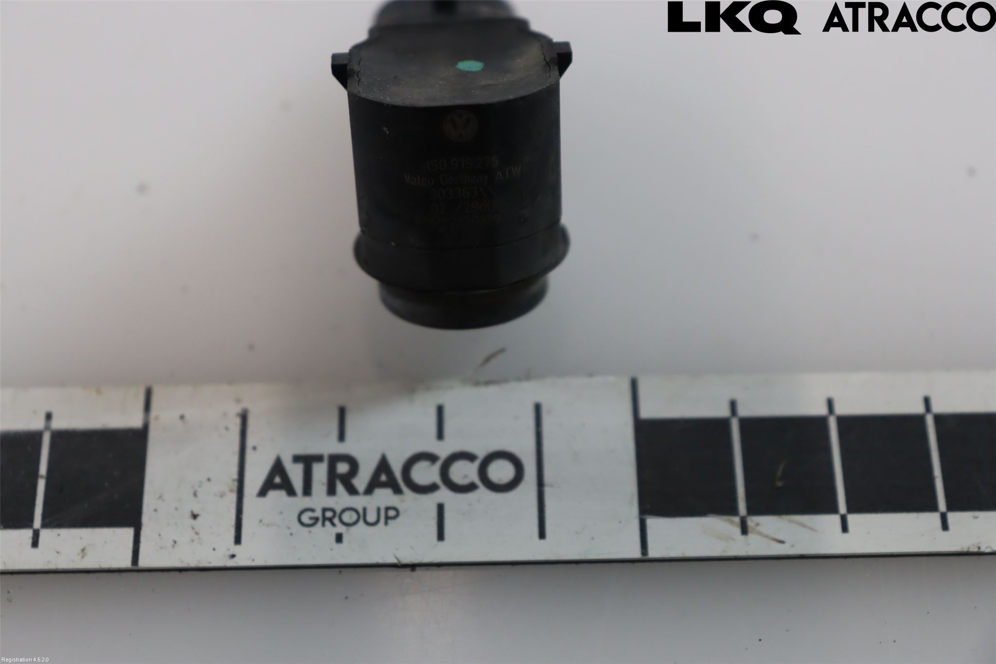 Skoda SUPERB 09-15 Parkeringshjälp Frontsensor