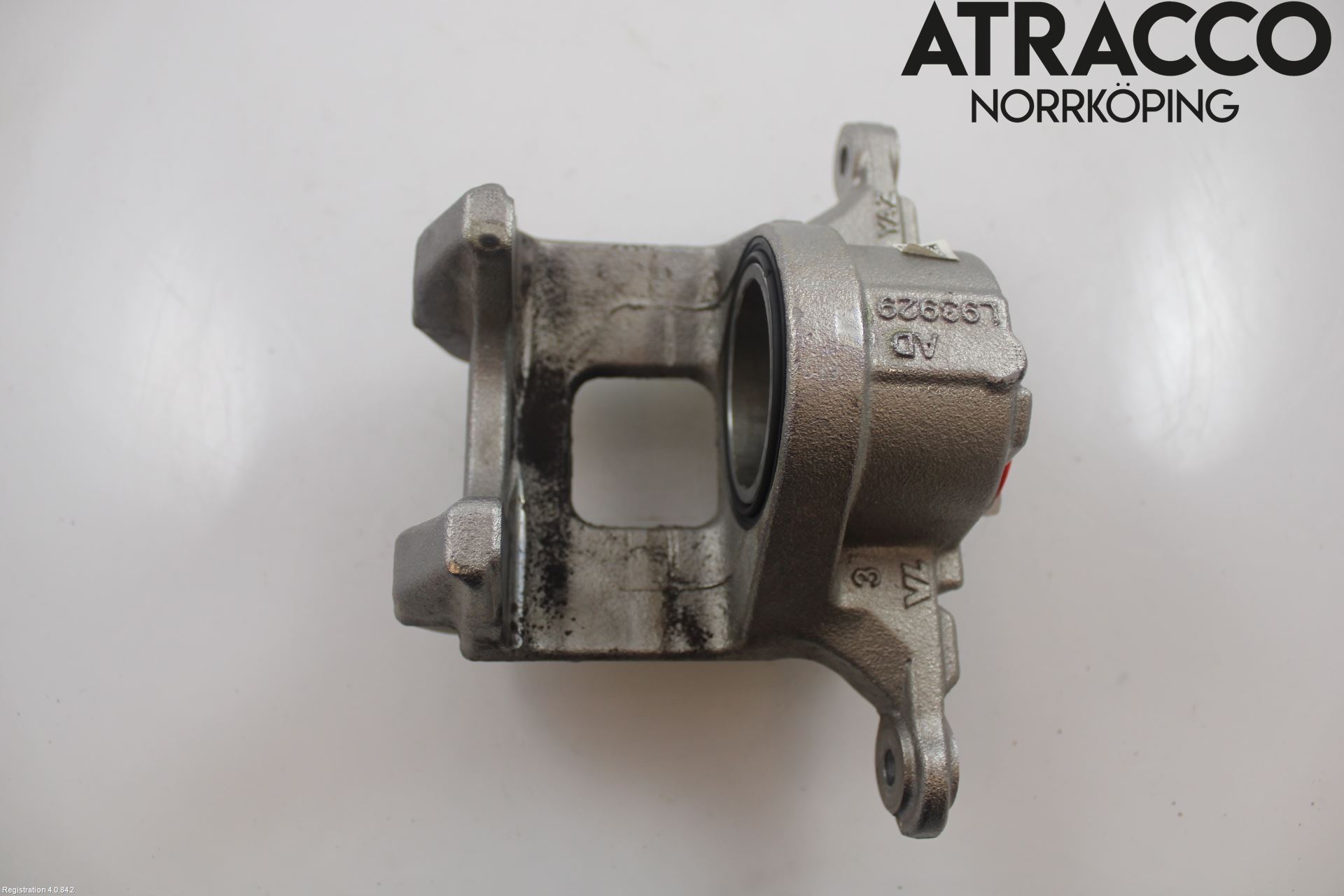 Cupra BORN 22- Bromsok Fram Vänster