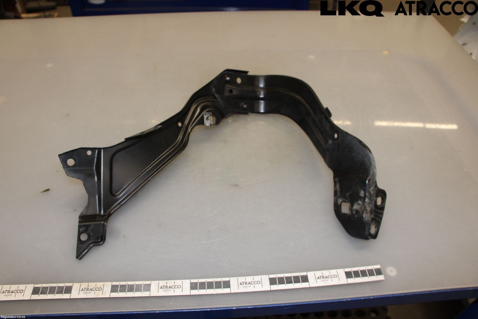 Mercedes-Benz MB C (203) 00-07 Frontplåt