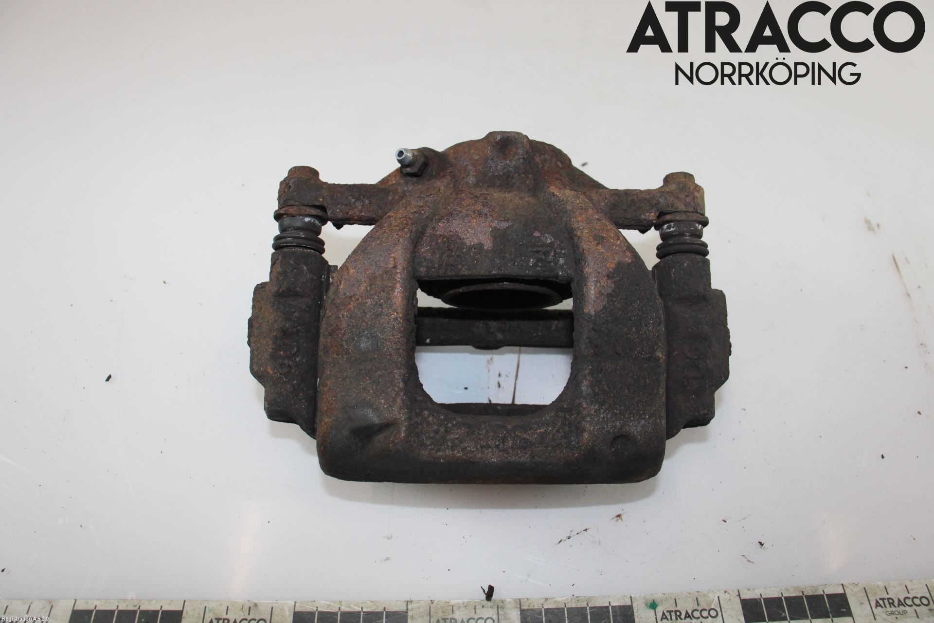 Toyota AVENSIS 09-15 Bromsok Fram Vänster