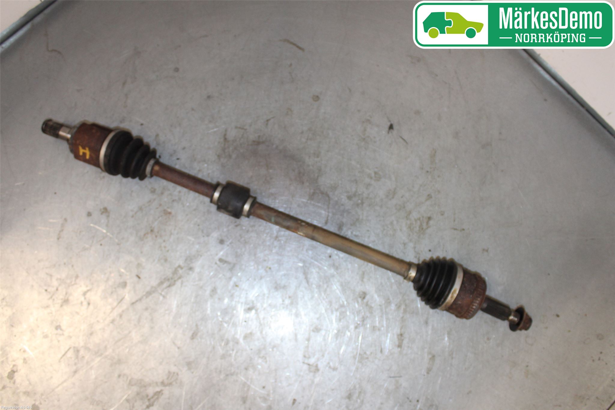 Hyundai i10 PA 08-13 Drivaxel Fram Höger