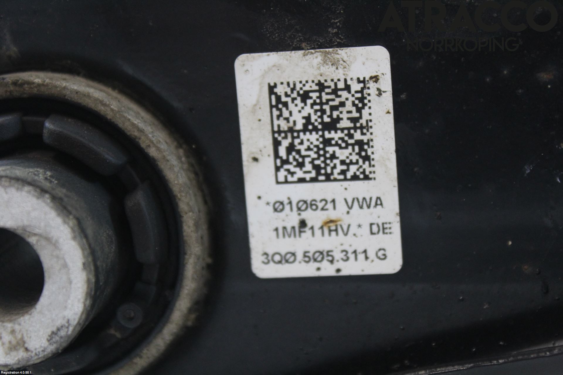 Audi Q3 F3 19- Bärarm Bak Höger