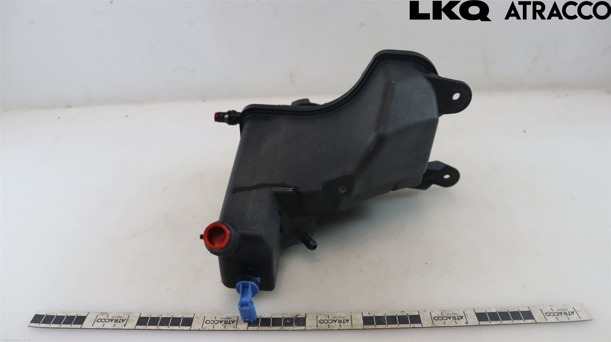 BMW 1 E87/81 5D/3D 03-11 Expansionstank