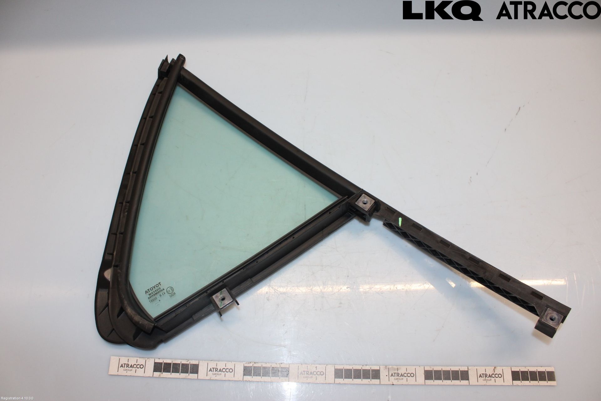 Toyota YARIS CROSS XP21 21- Dörruta Bak Lilla Vä