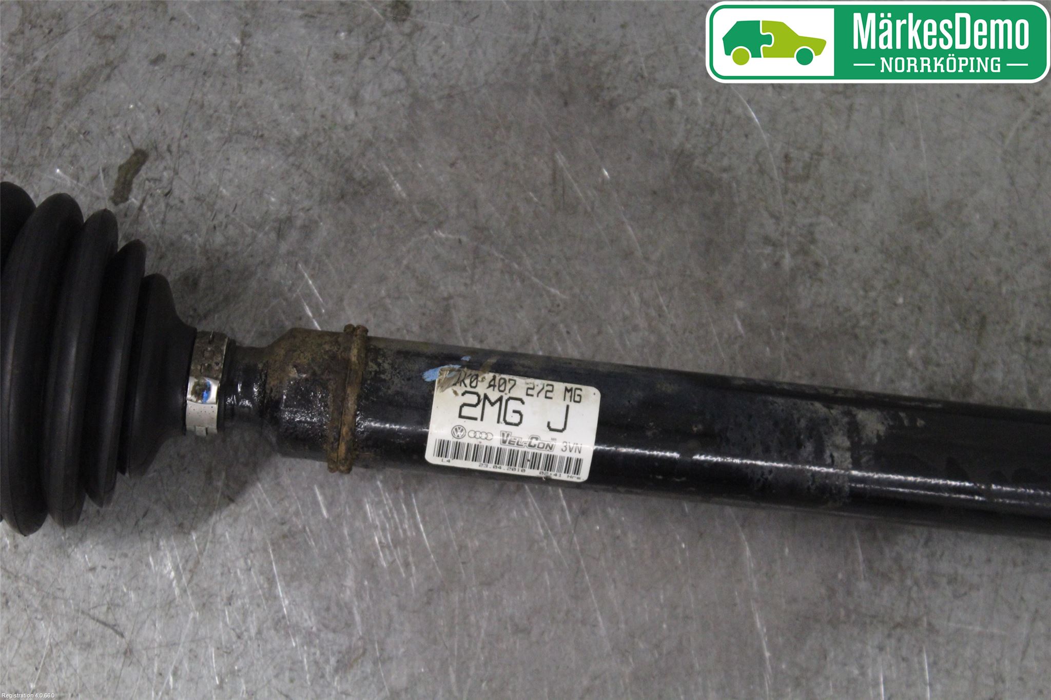 Volkswagen VW GOLF VI 09-13 Drivaxel Fram Höger