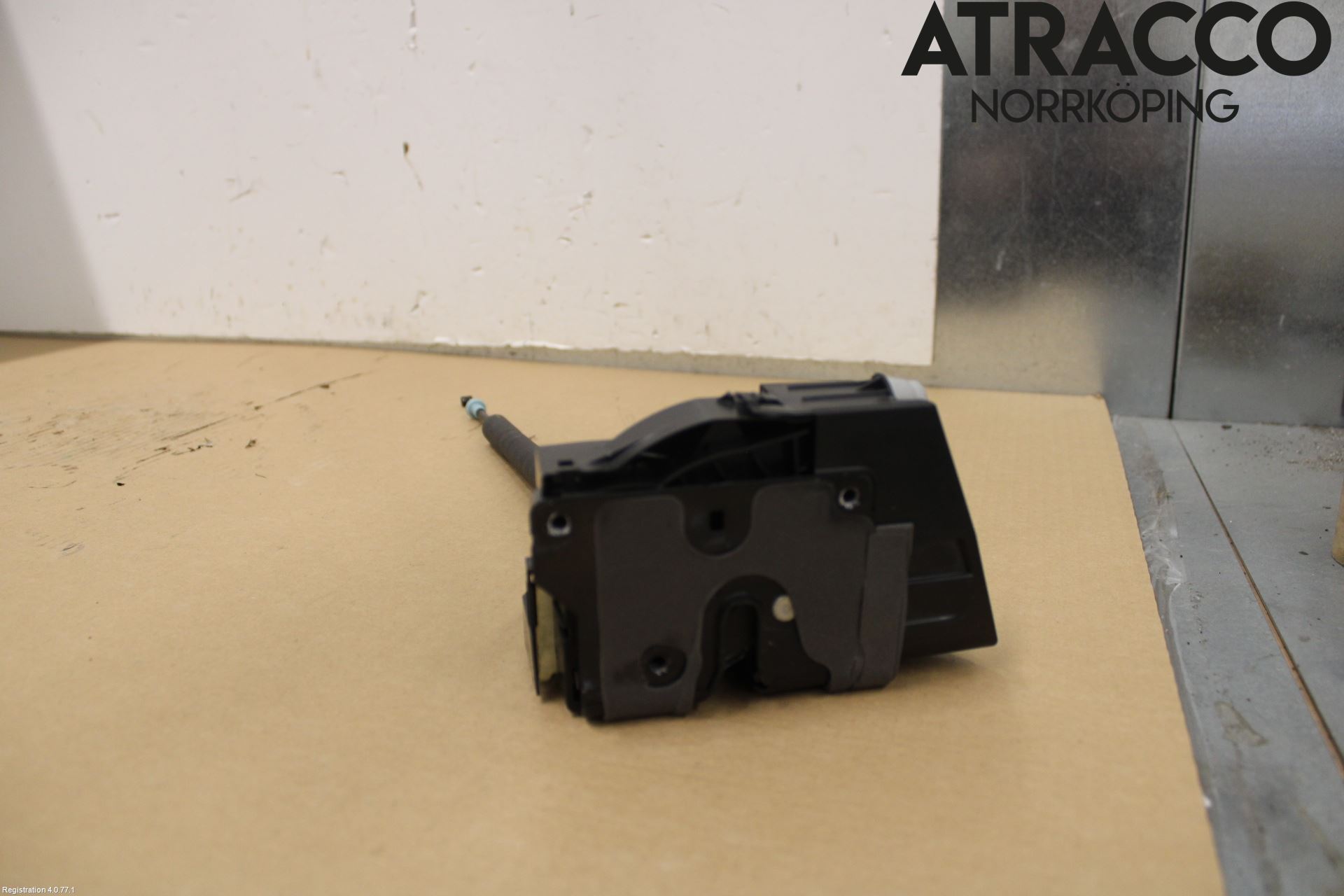 Jaguar E-PACE 17- Låskista-Dörrlås