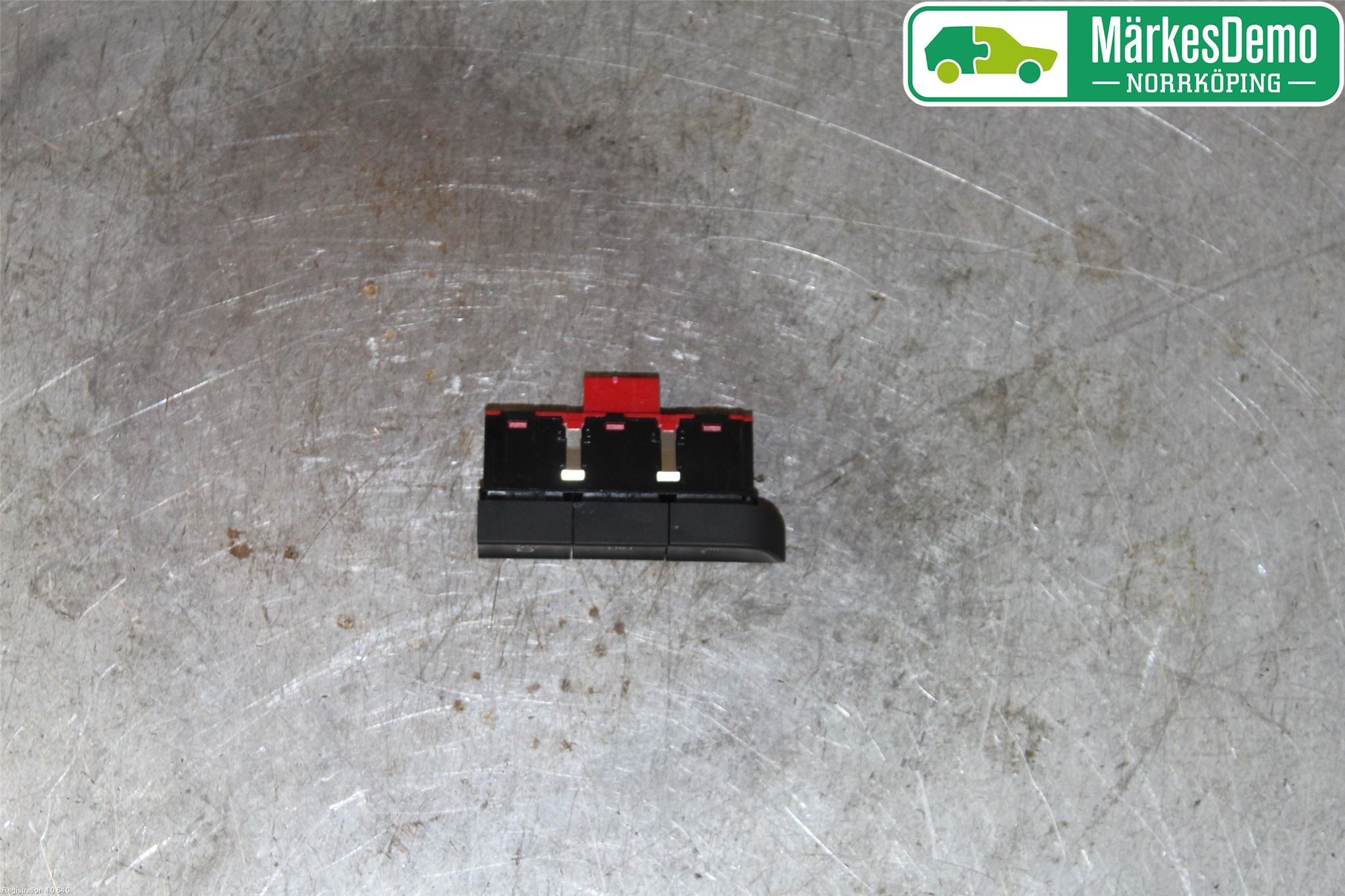 Audi A1/S1 11-18 Strömställare Antispinn