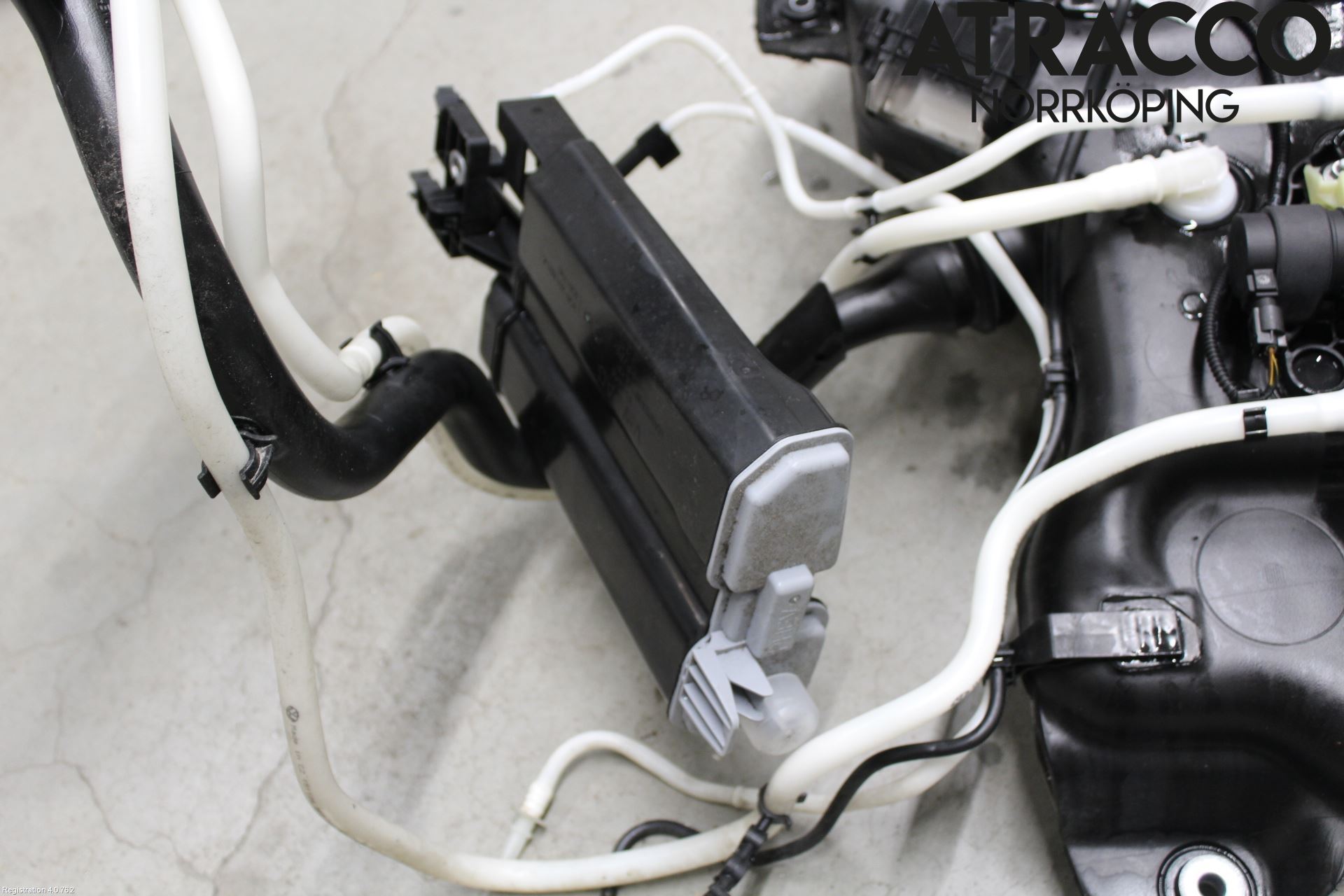 Volkswagen VW ARTEON 17- Bränsletank