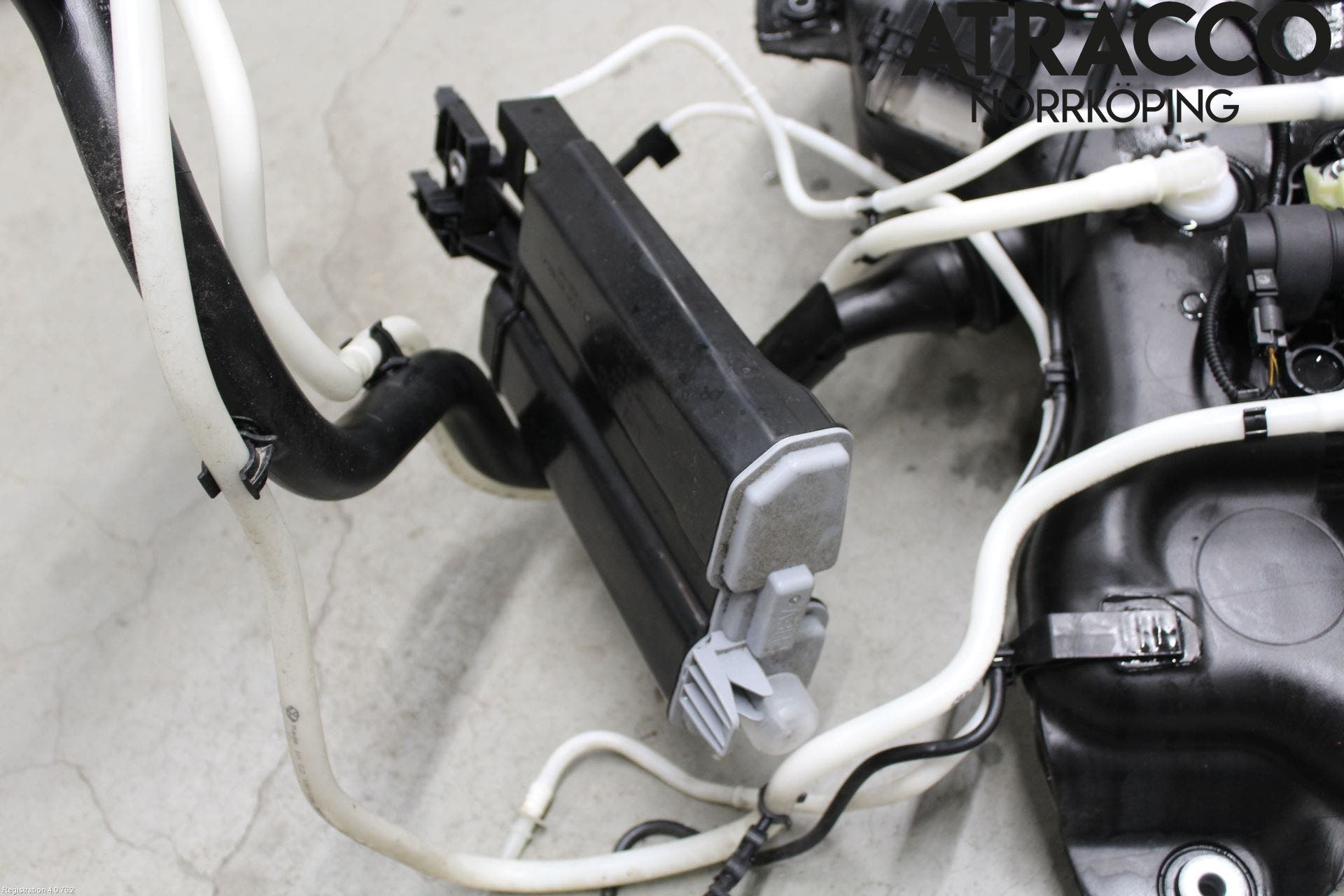 Volkswagen VW ARTEON 17- Bränsletank