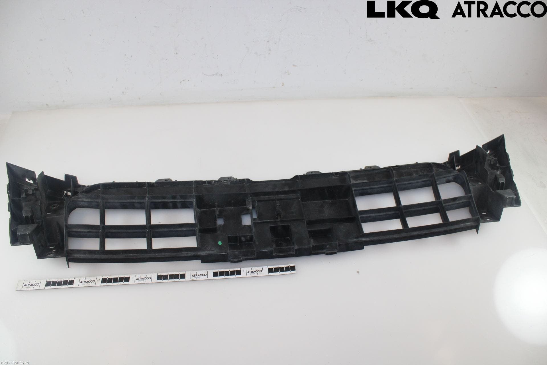 Audi Q5 09-16 Grill Komp