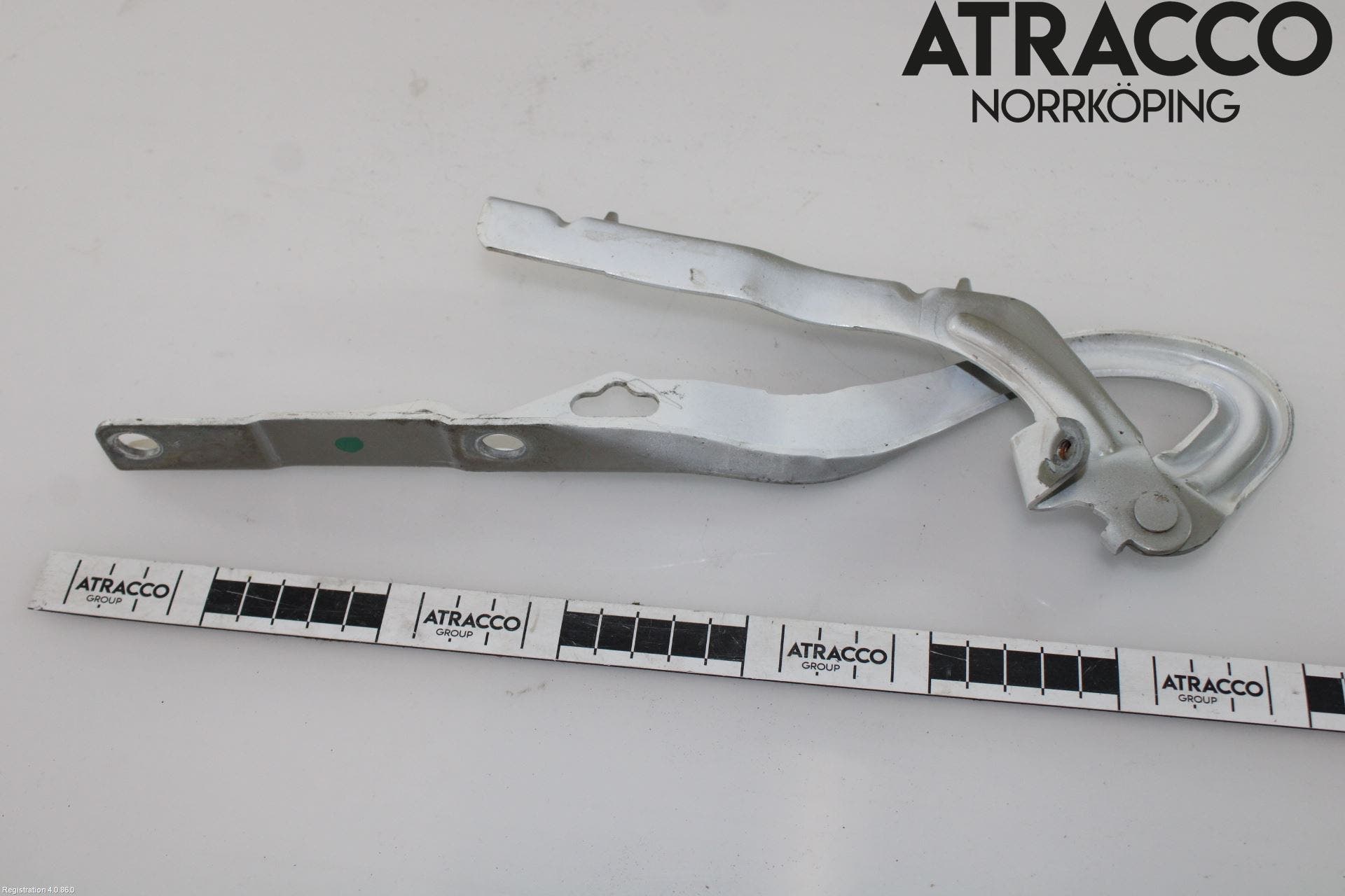 Peugeot 207 Huvgångjärn