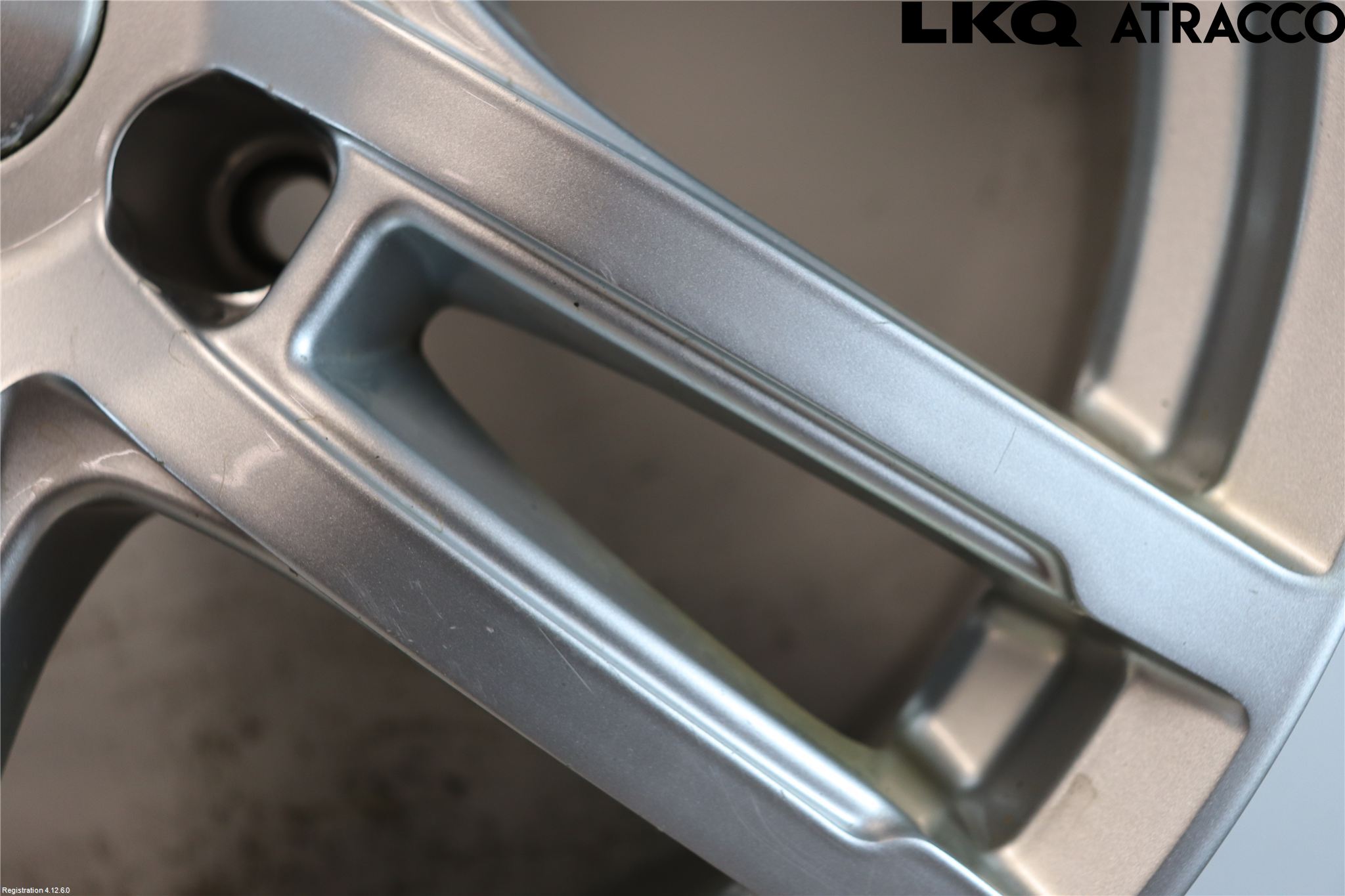 Skoda SUPERB 16-24 Fälg Aluminium