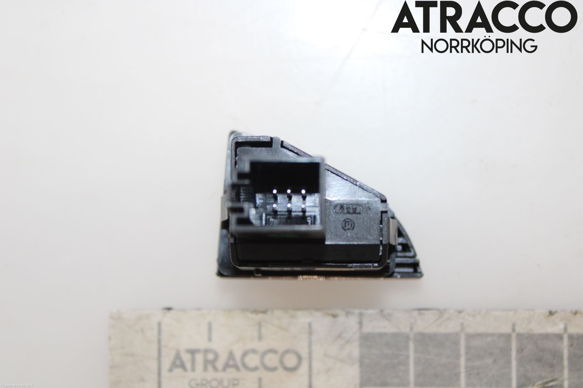 Audi A4/S4 B9 20- Strömställare Övrigt