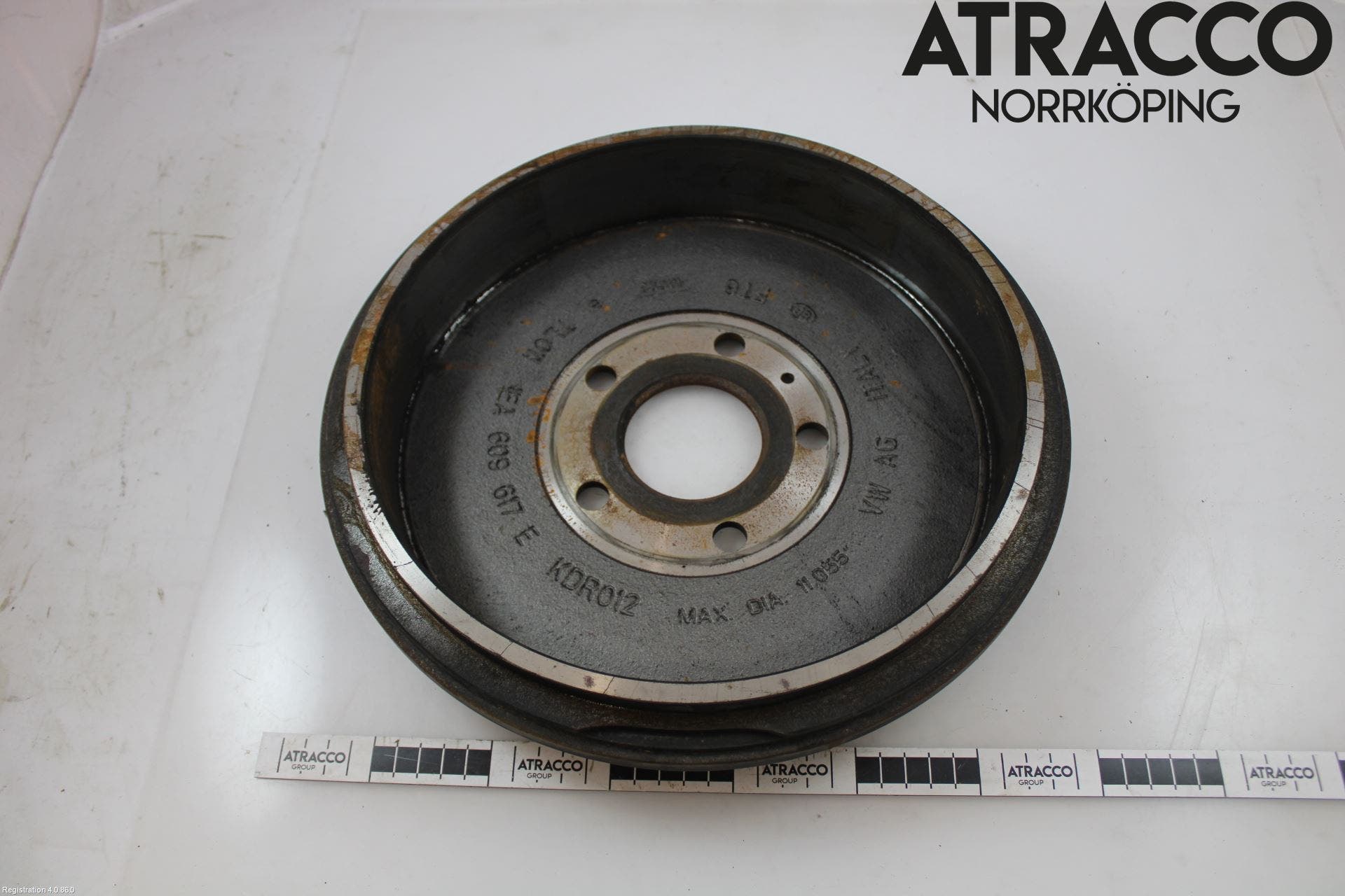 Audi Q4 E-TRON FZ 22- Bromstrumma Bak