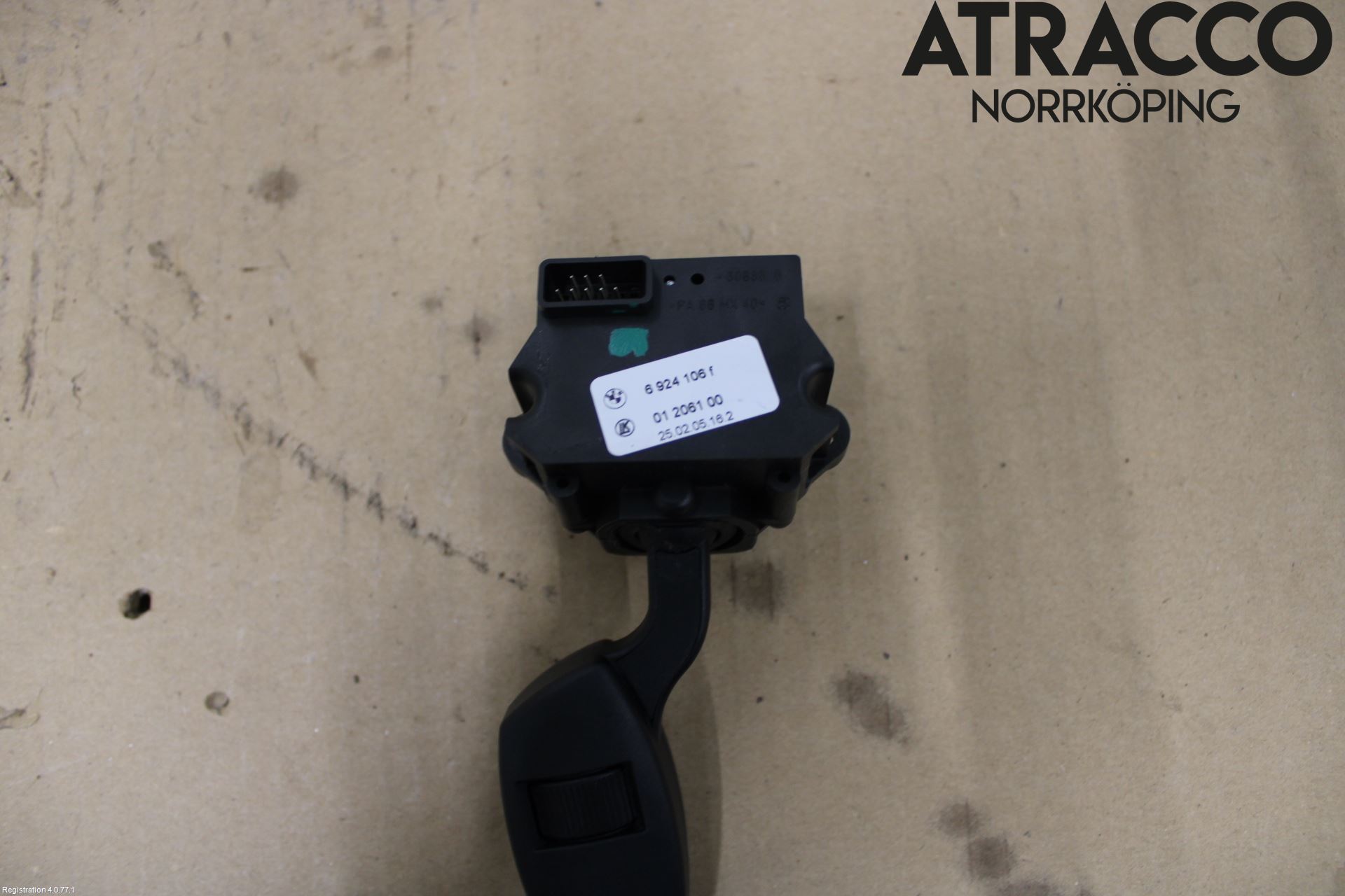 BMW 5 E60/61 Sed/Tou 02-10 Spak Torkar-Spolomk