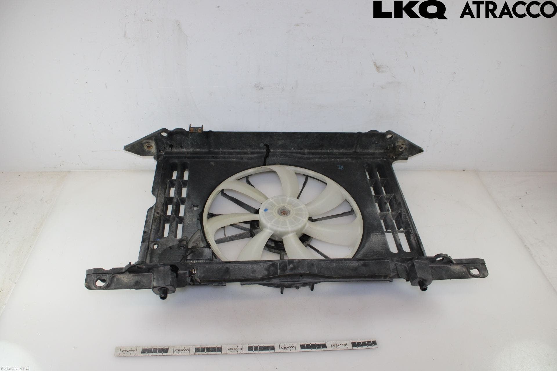 Toyota AVENSIS 16-18 Kylfläkt El