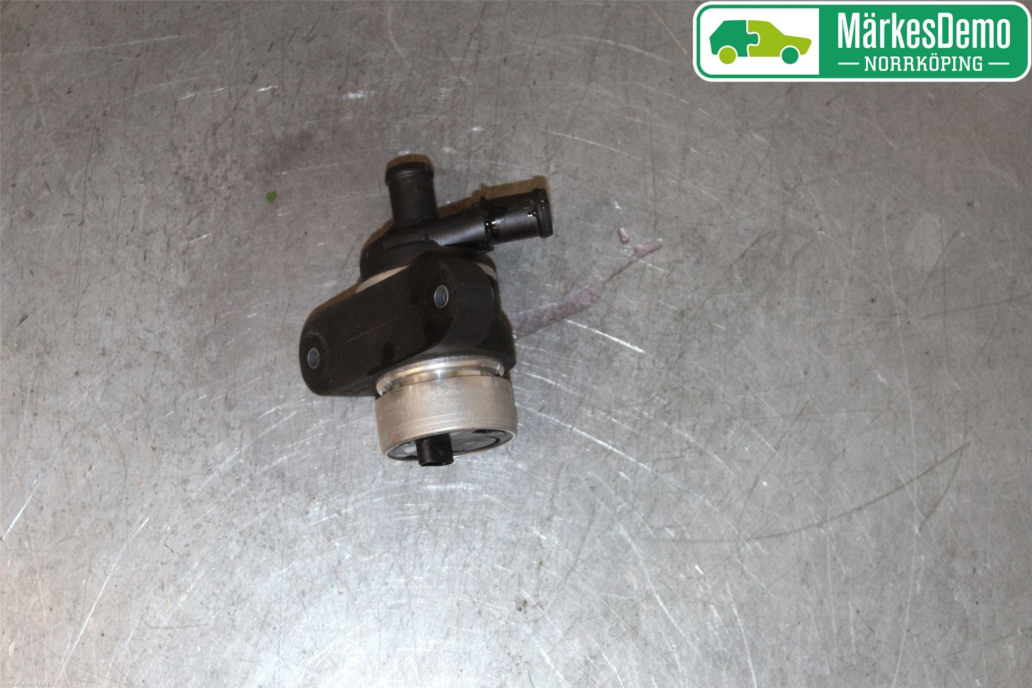 Audi A6 F2/C8 19- Vattenpump