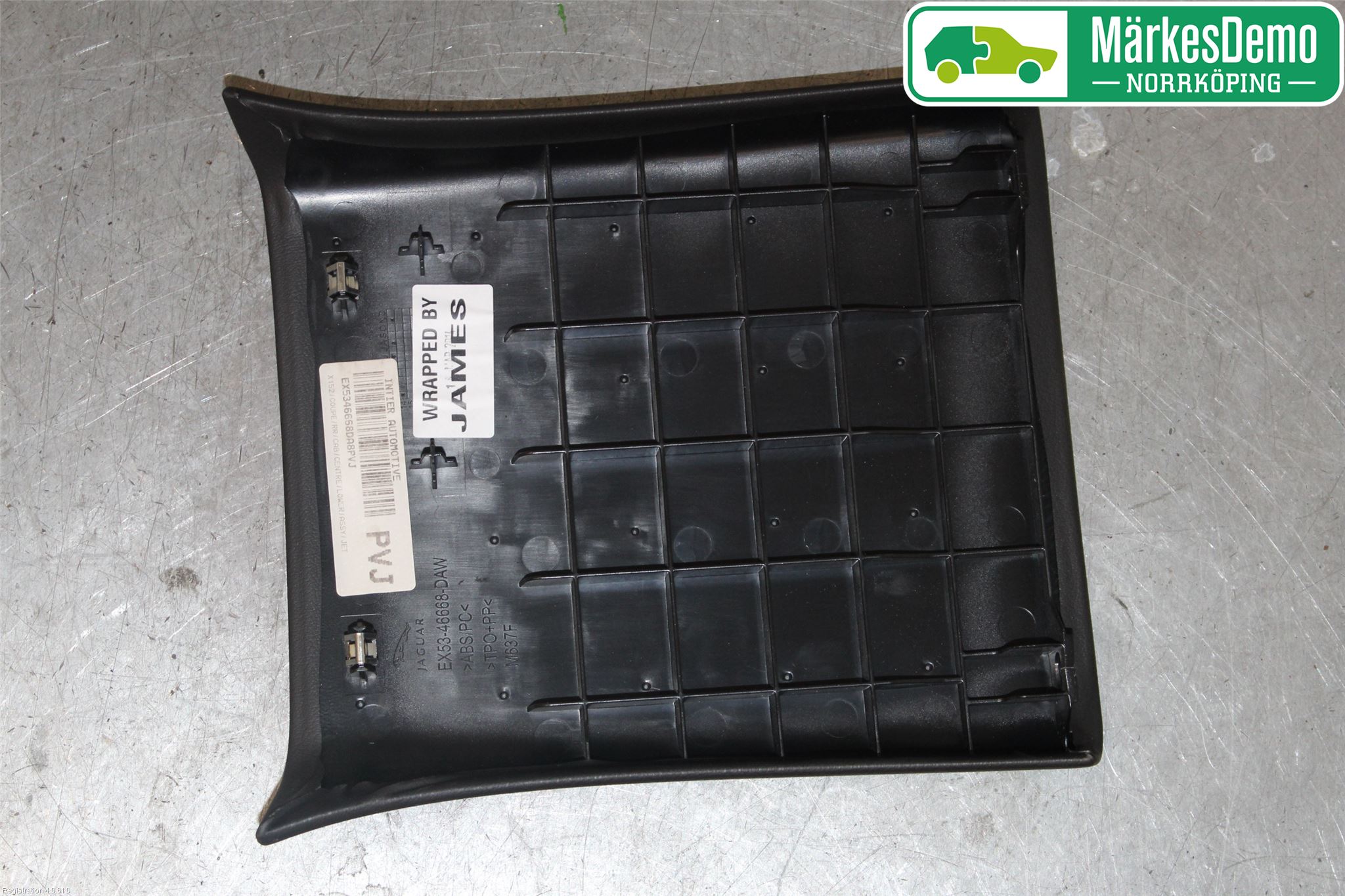 Jaguar F-TYPE Inredning Armstöd