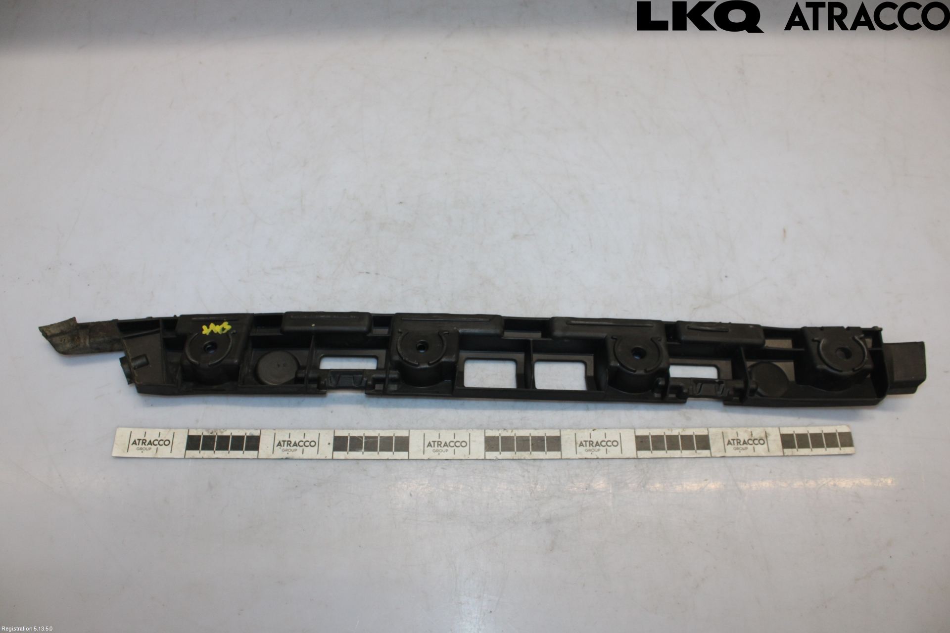 Skoda SUPERB 09-15 Stötfångarfäste Bak Hö