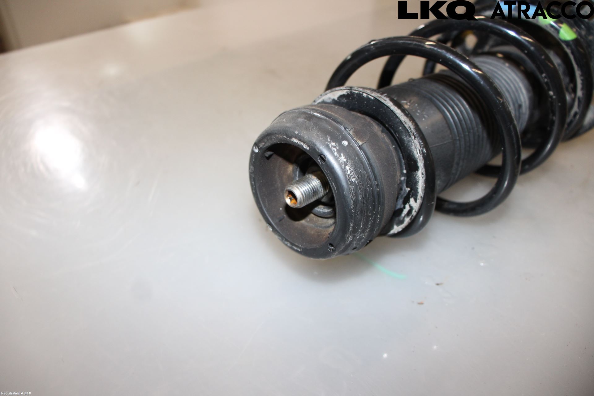 Volkswagen VW UP! / E-UP! Fjäderben Fram Vänster