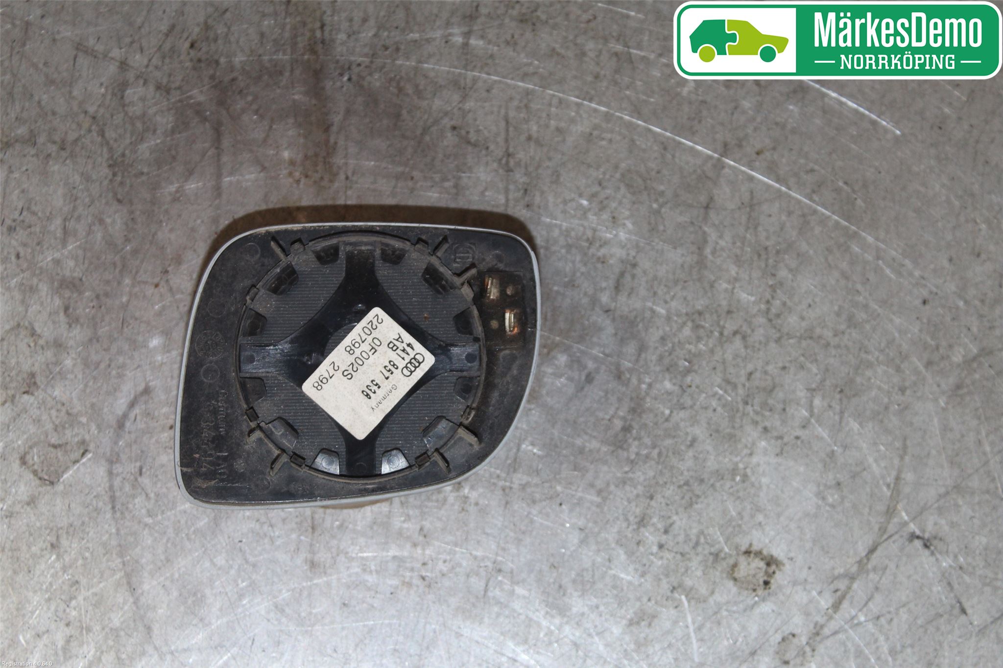 Audi A8/S8 4D 94-02 Spegelglas Hö