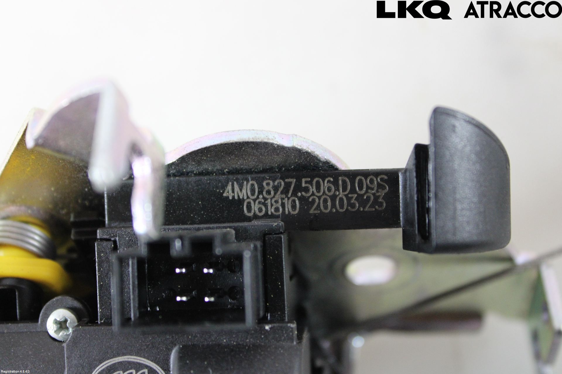 Audi A4/S4 B9 20- Låskista Baklucka