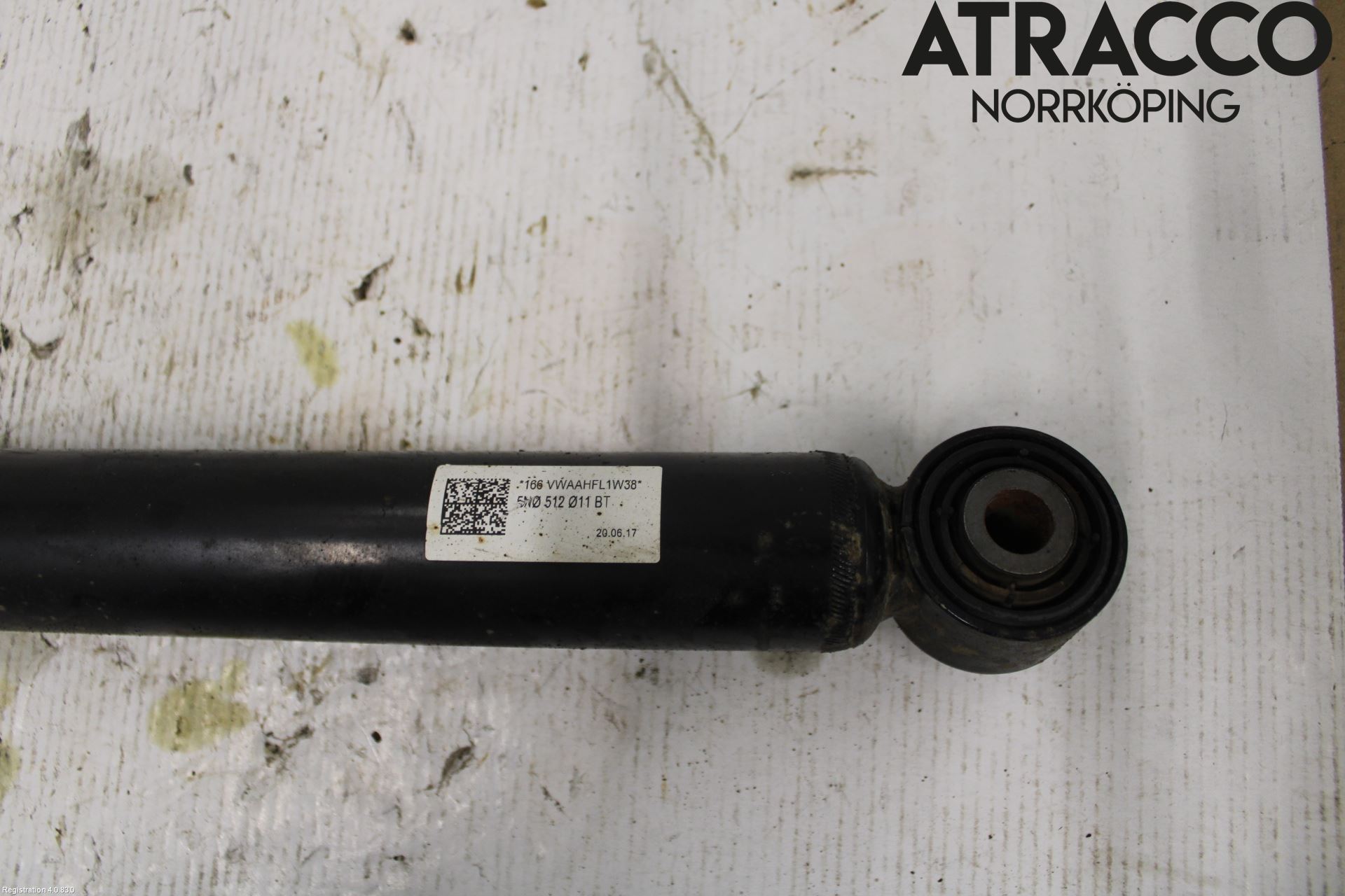 Audi Q3 8U 12-18 Stötdämpare Bak