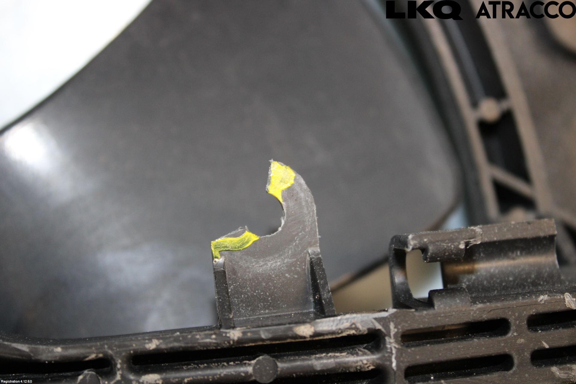 Subaru IMPREZA II  06-07 Kylfläkt El