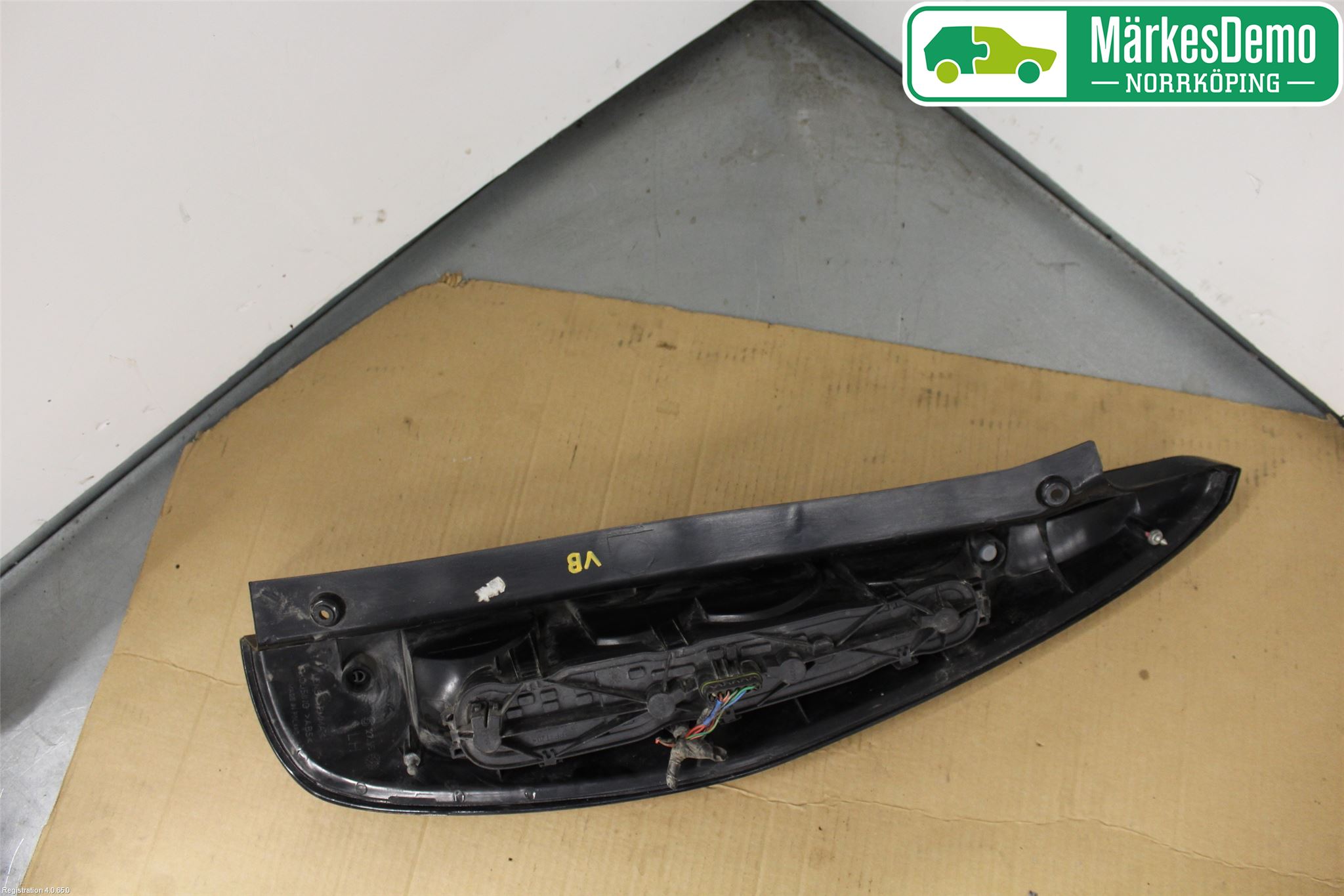 Mitsubishi COLT   04-08 Bakljus Vänster