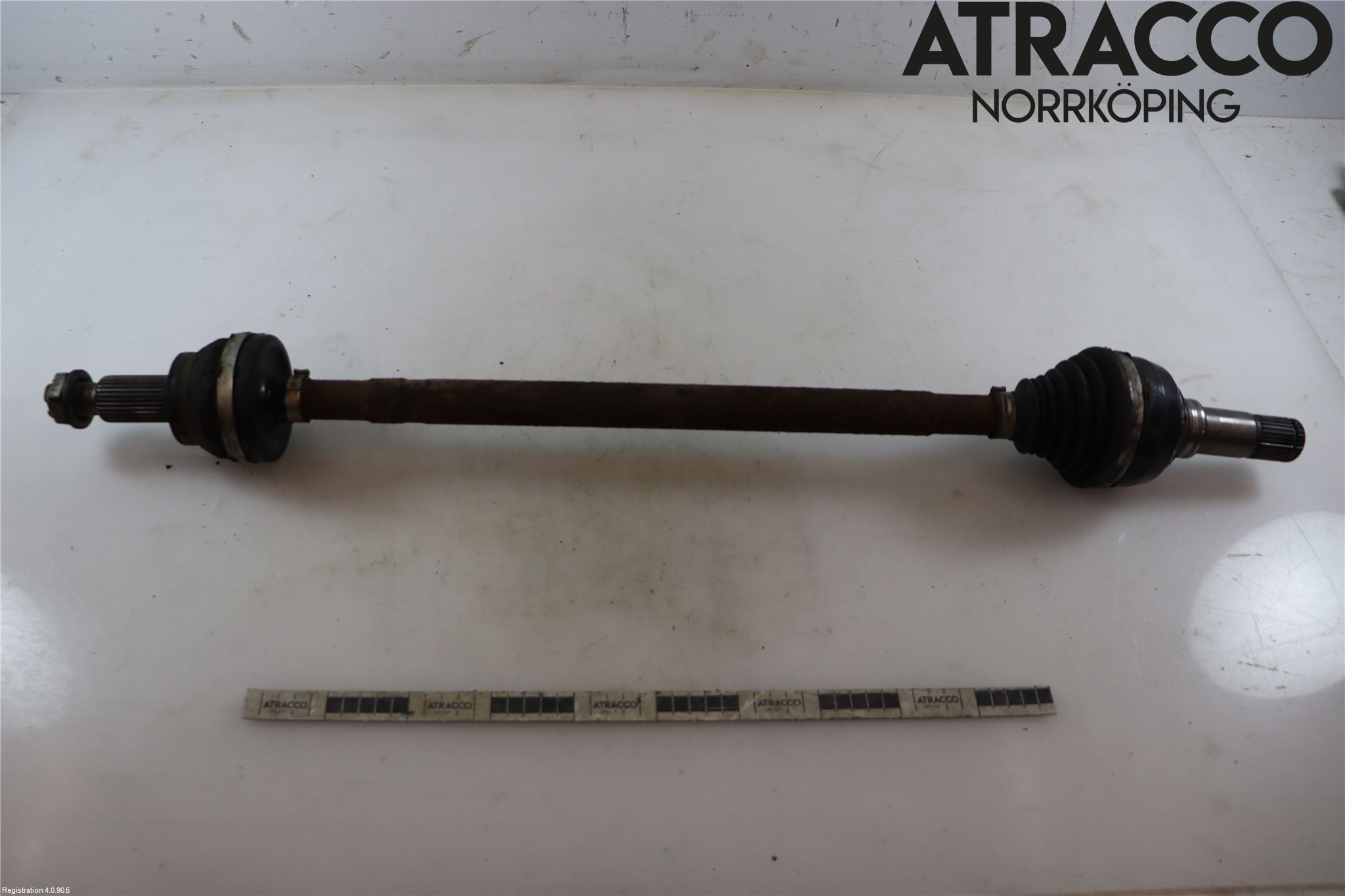 Jaguar F-PACE Drivaxel Bak Höger