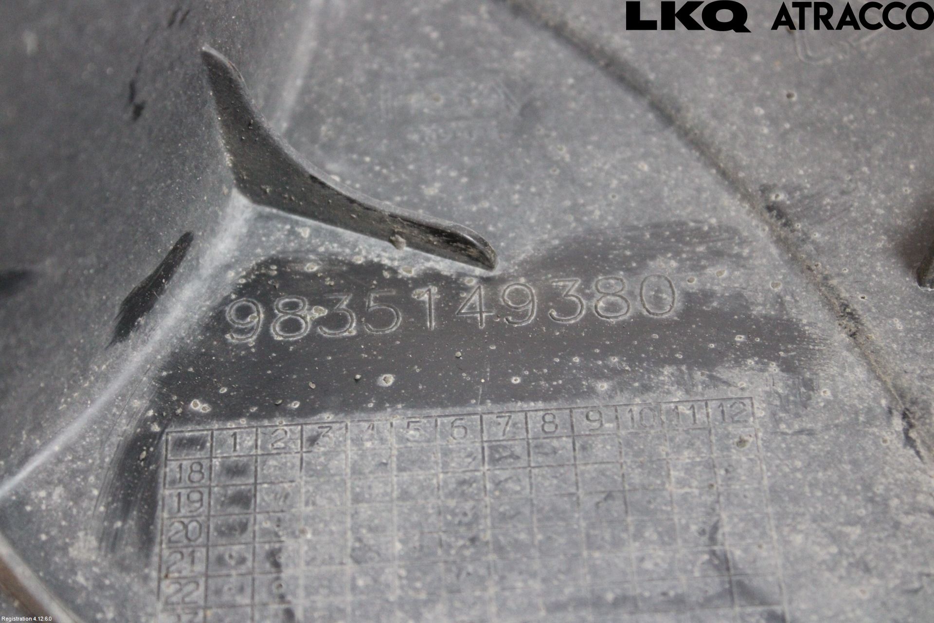 Opel MOKKA 21- Skärm Inner