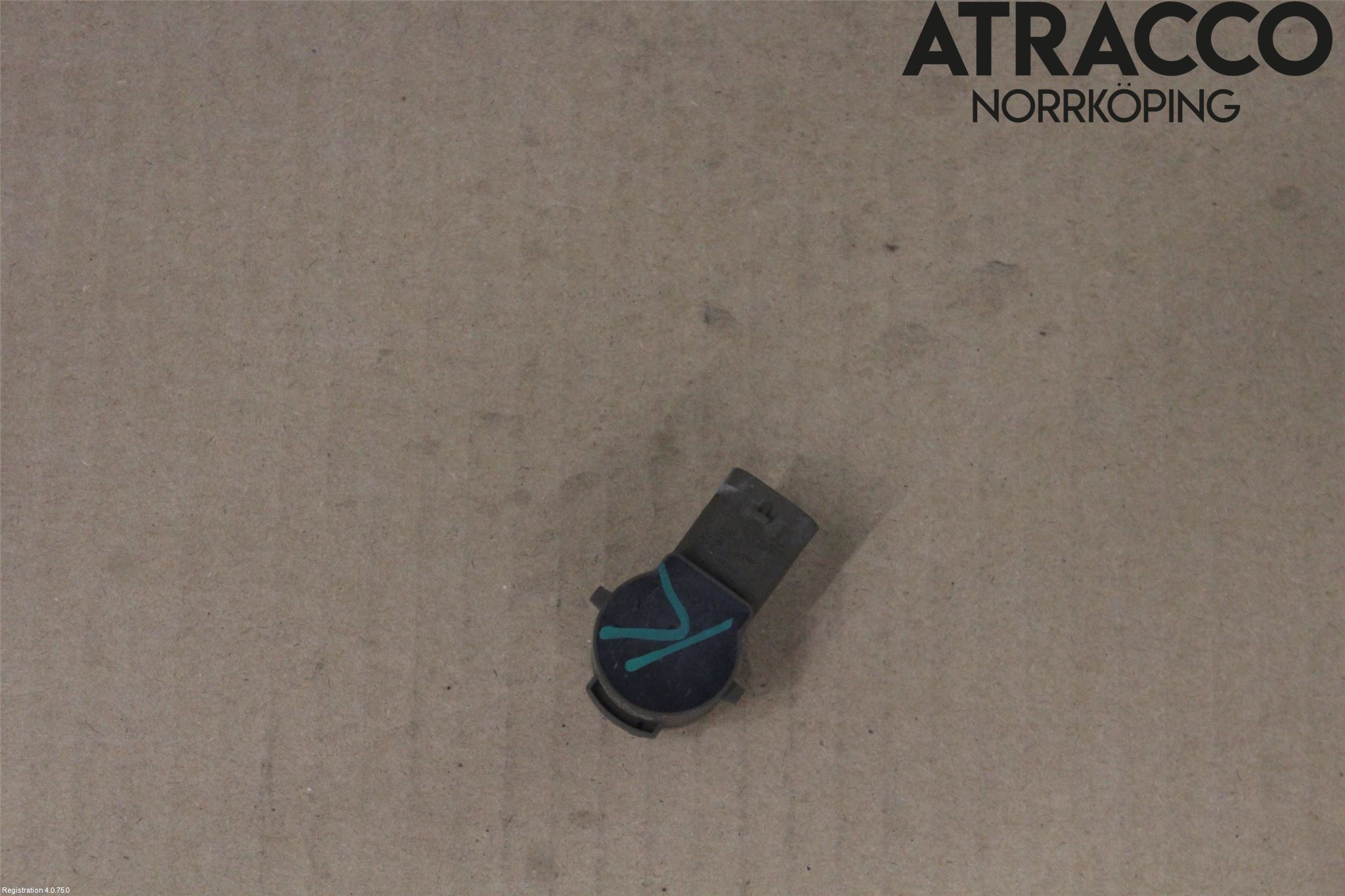 Jaguar I-PACE 18- Parkeringshjälp Frontsensor