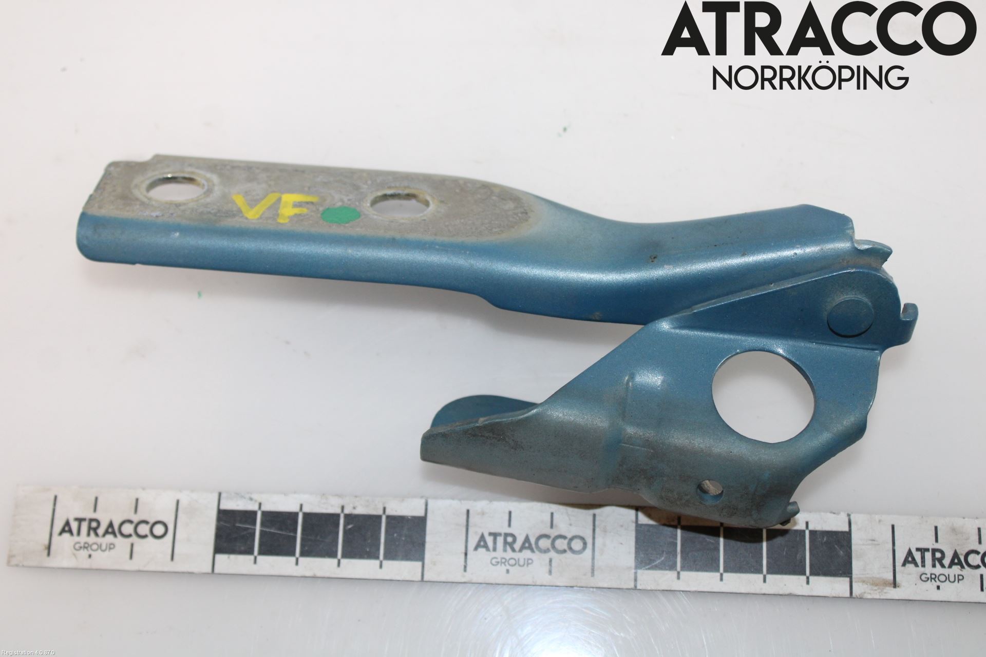 Audi A3/S3 05-13 Huvgångjärn