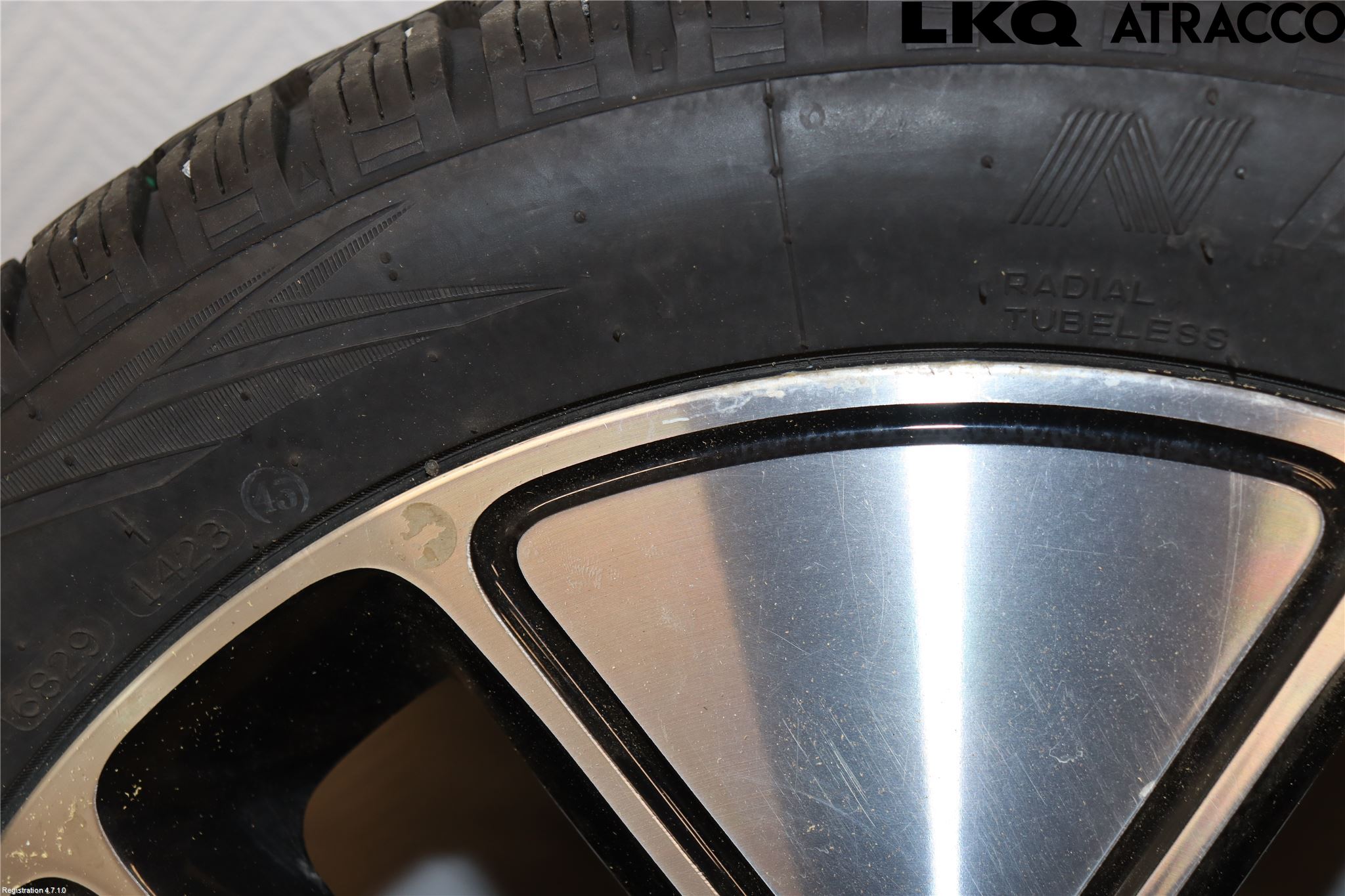 Hyundai IONIQ AE 17-22 Vinterdäck Alumfälg 4St