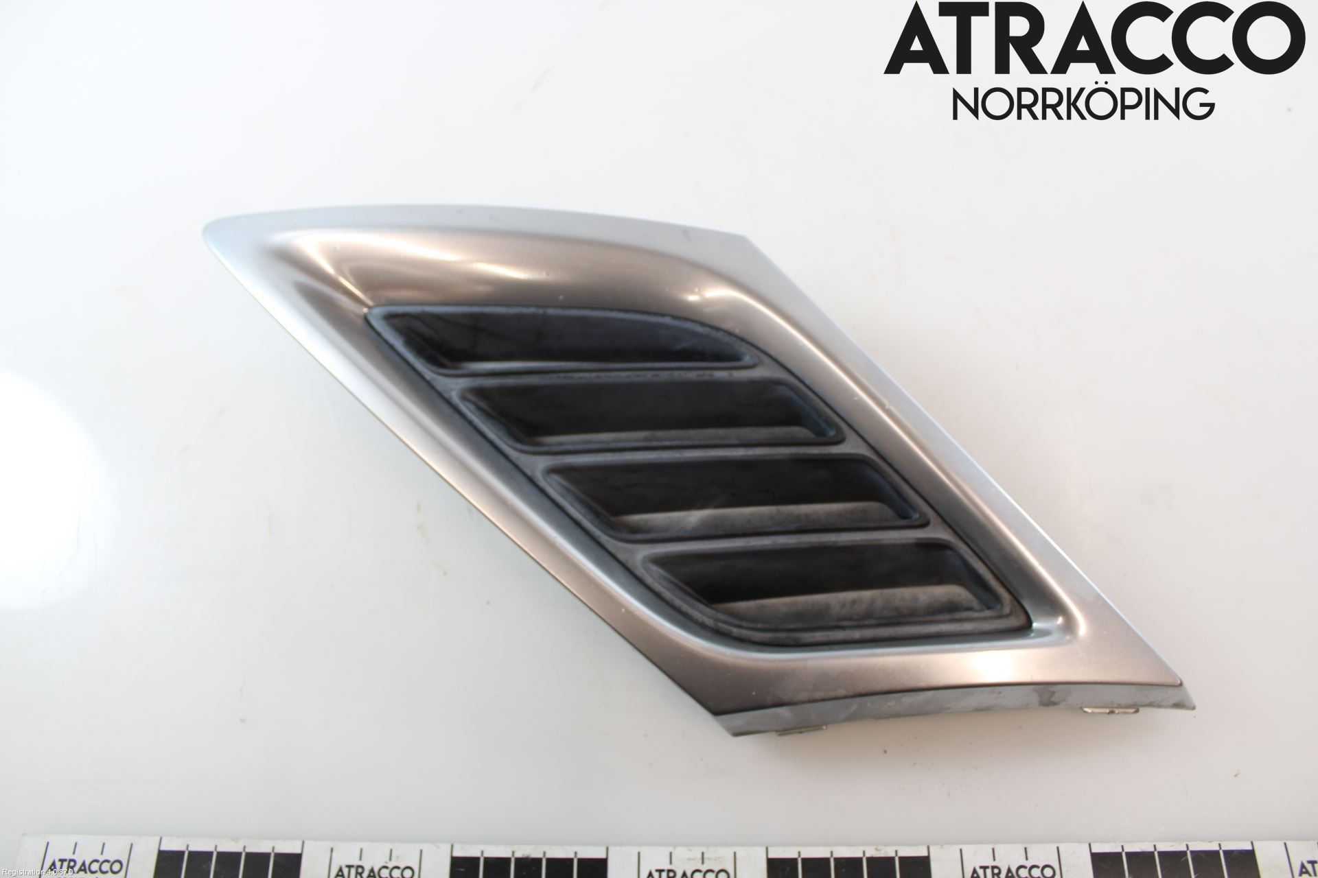 Saab 9-3 VER2/VER3 08-15 Grilldel Höger