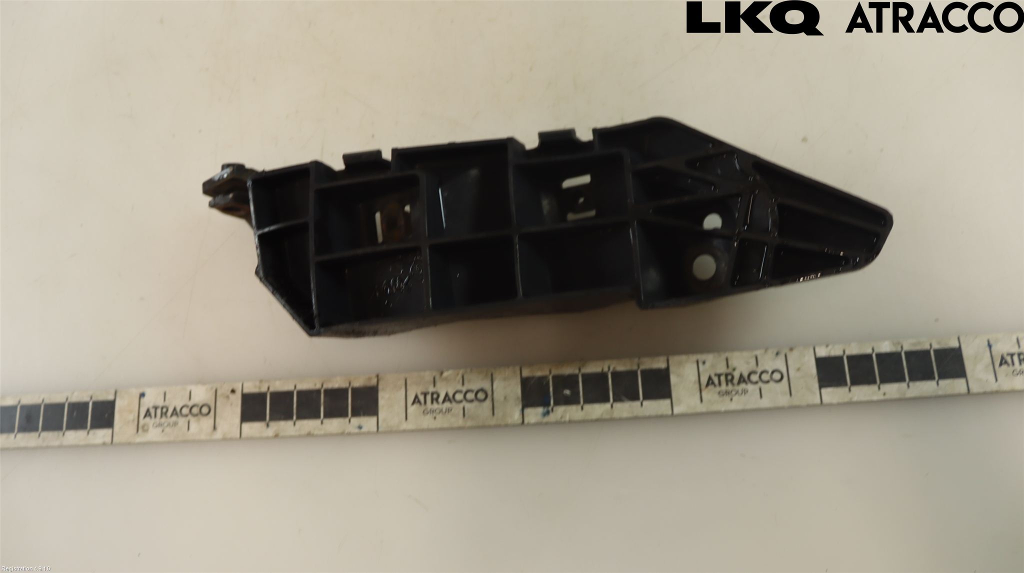 Suzuki SX4 06-09 Stötfångarfäste Fram Hö