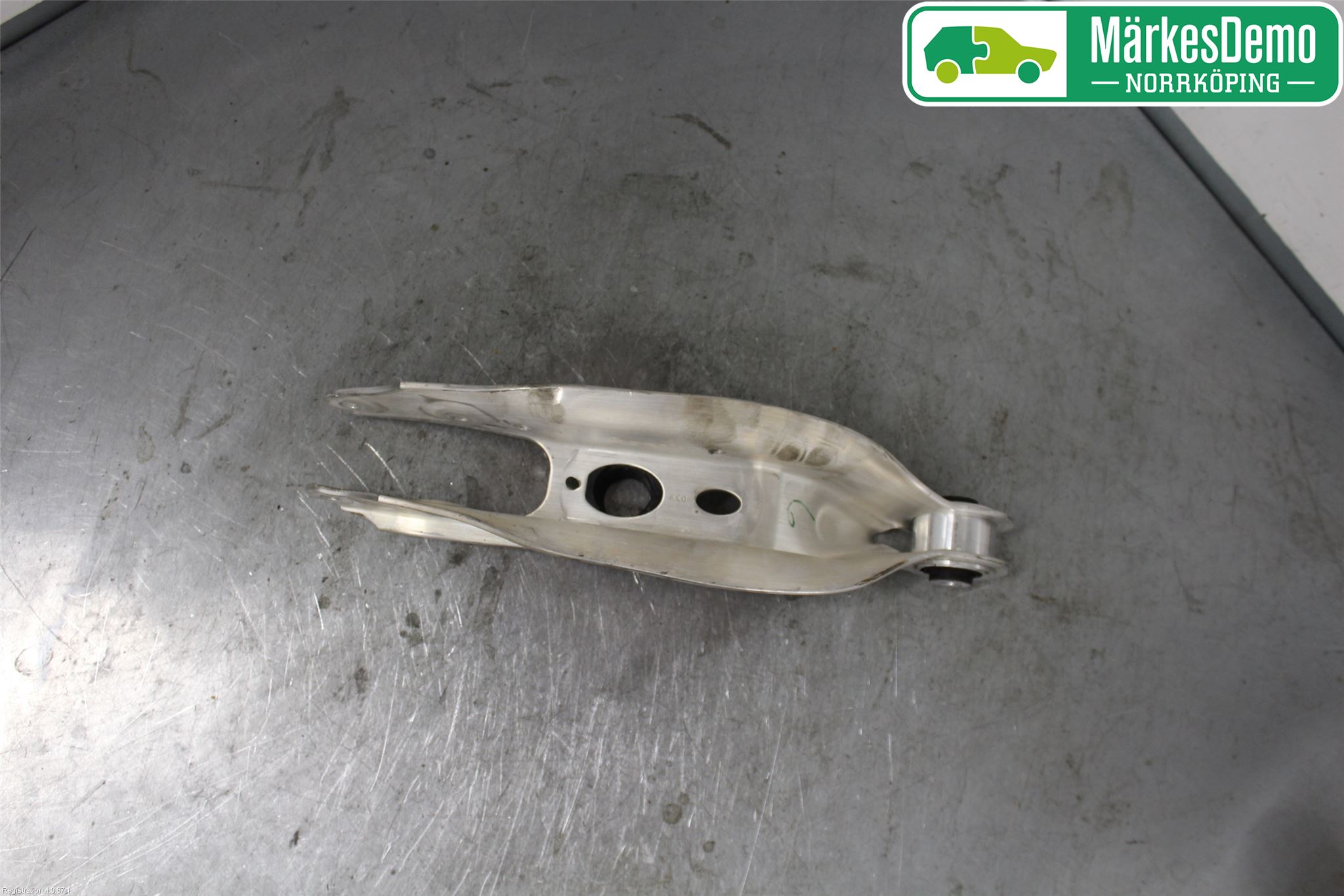 Audi Q5/SQ5 17- Bärarm Bak Höger