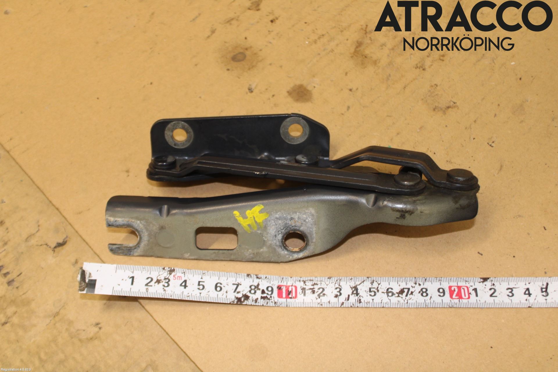 Volkswagen VW EOS  11- Huvgångjärn