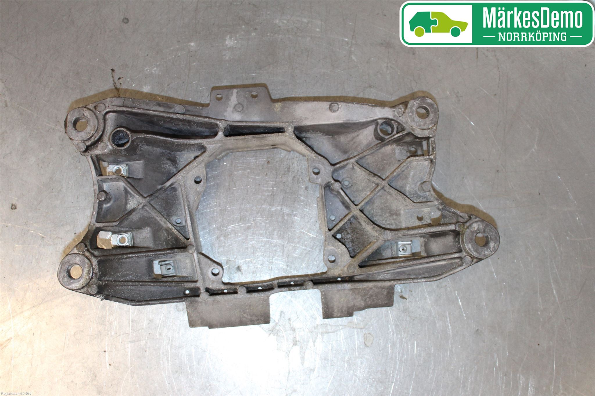 Audi A6/S6 4G 11-18 Växellådsbalk