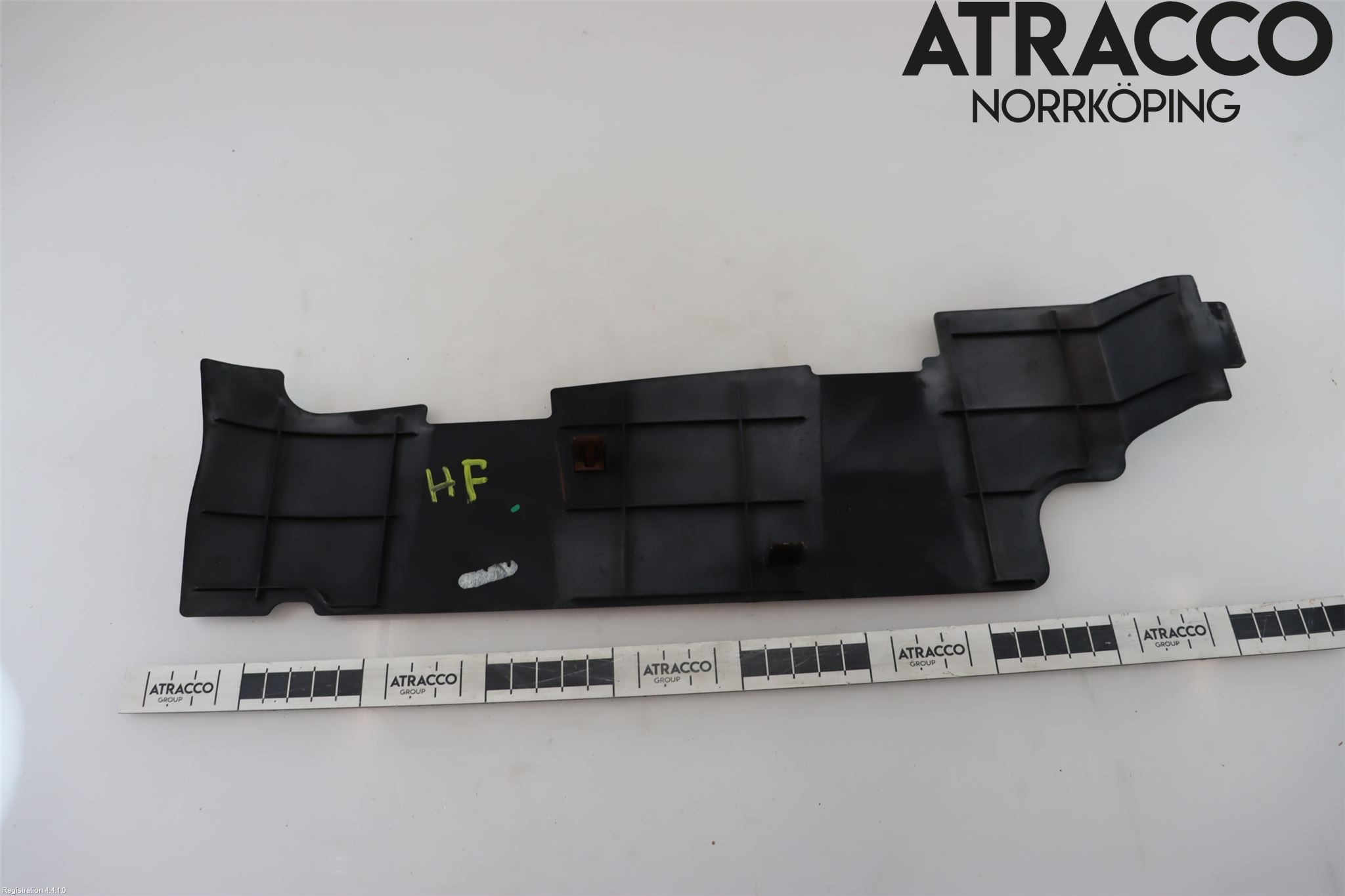 Chrysler CHR 300C Täckplast Front