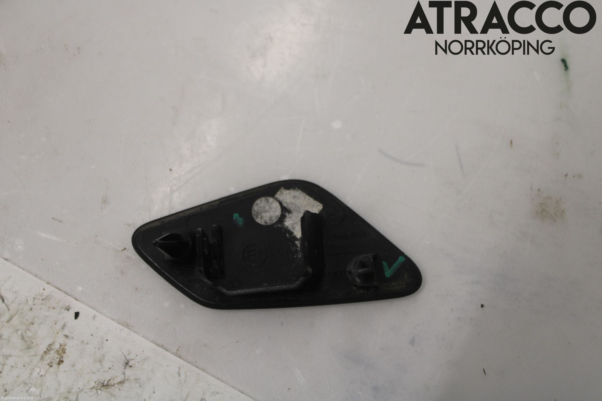 Seat LEON 13-20 Spolarmunstycke Strålkastare