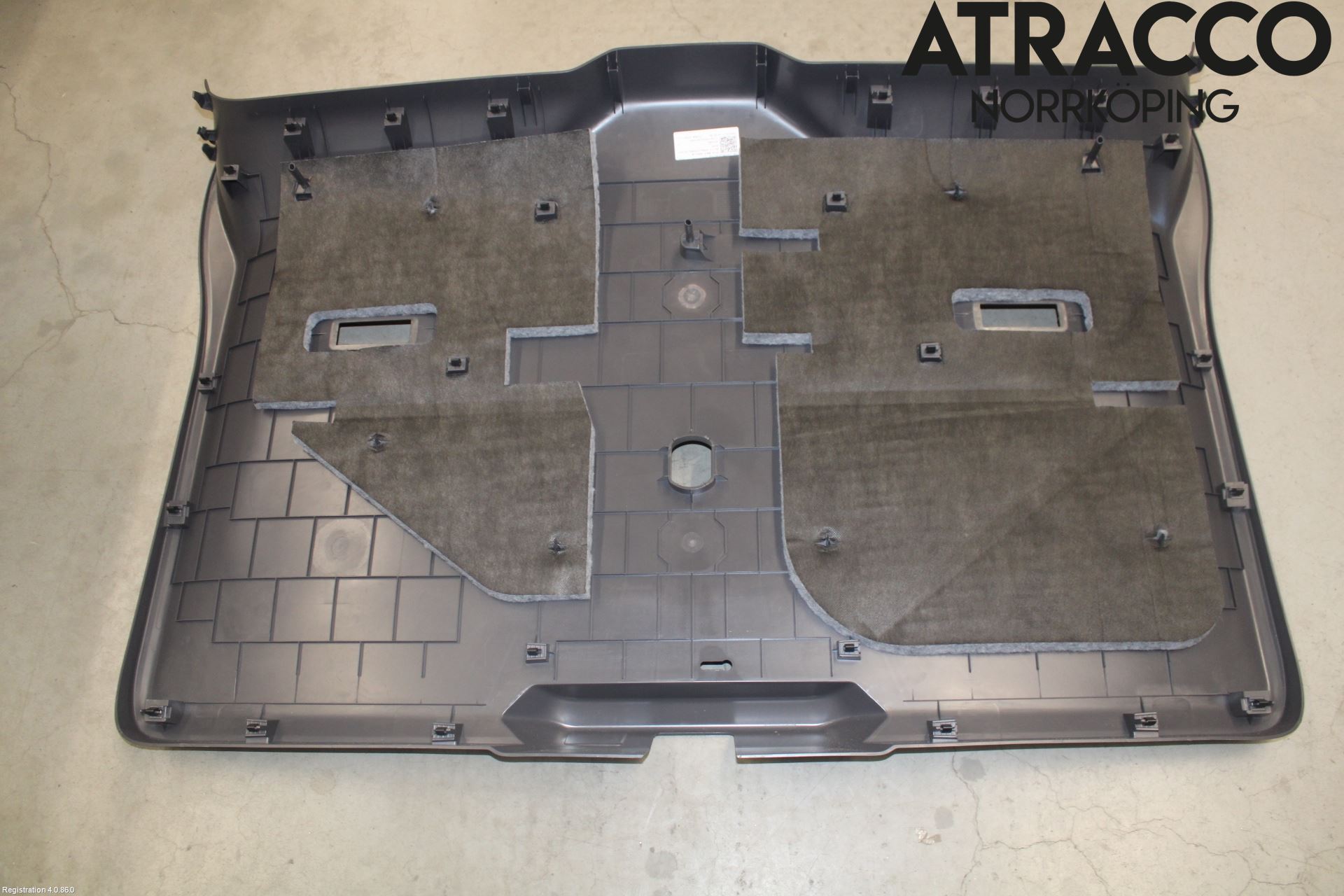 Volkswagen VW TRANSP/CARAVELLE (T7) 22-24 Inredning Bakluckeklädsel