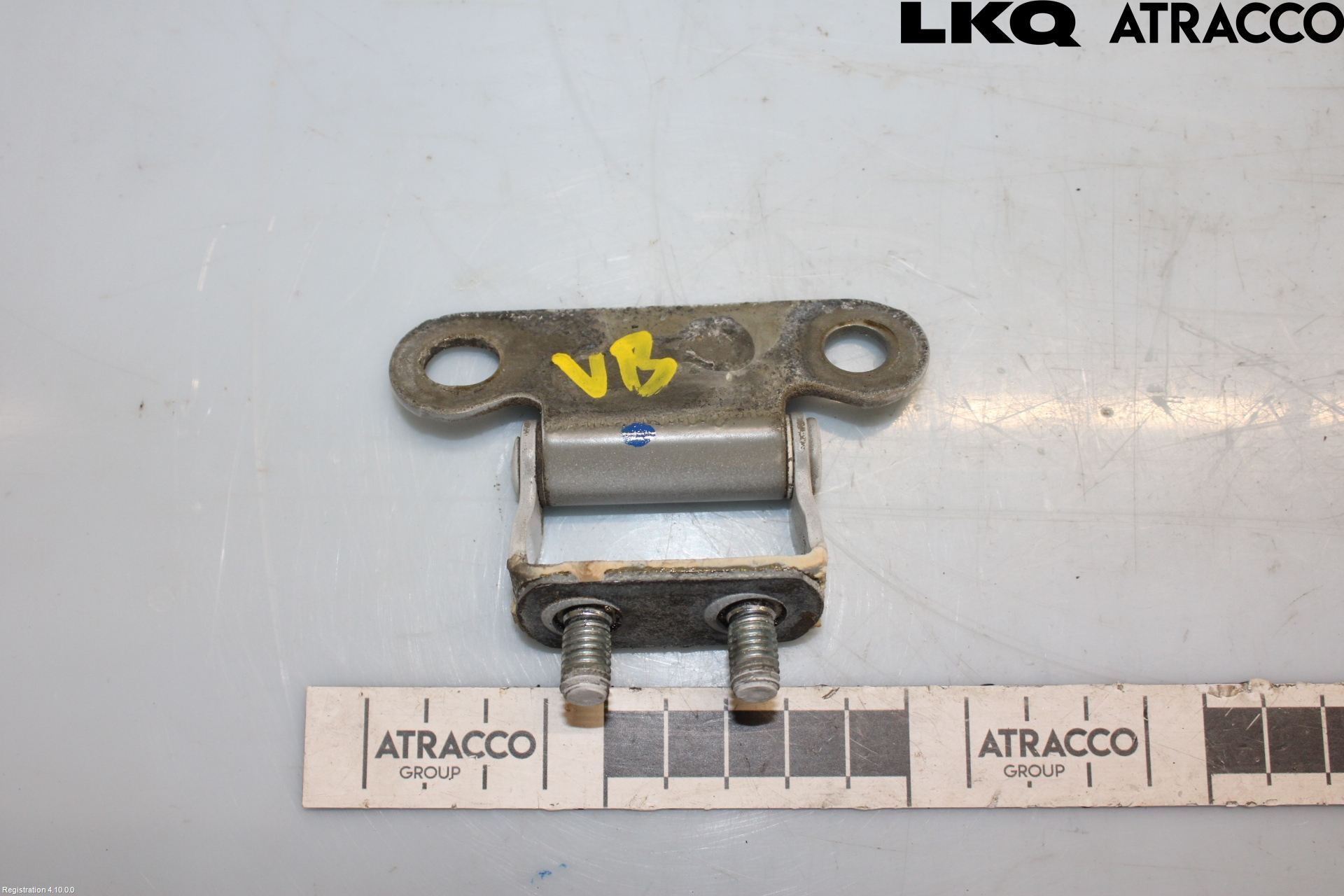 Toyota AURIS 13-19 Bakluckegångjärn Vä